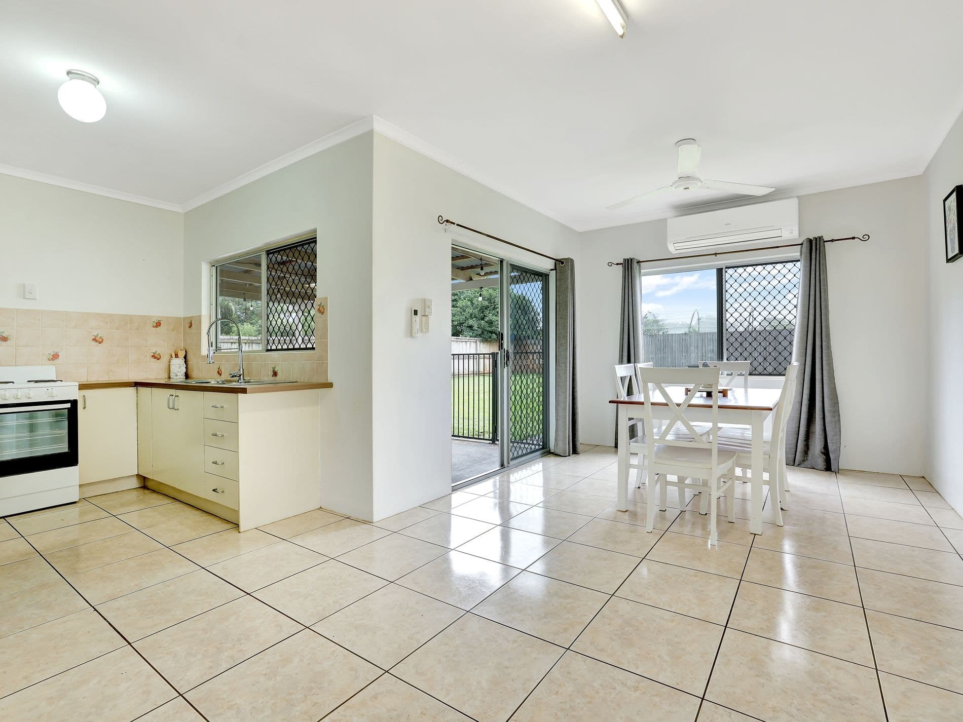 26 Hay Street, MOUNT SHERIDAN, Mount Sheridan - Thumbnail 5