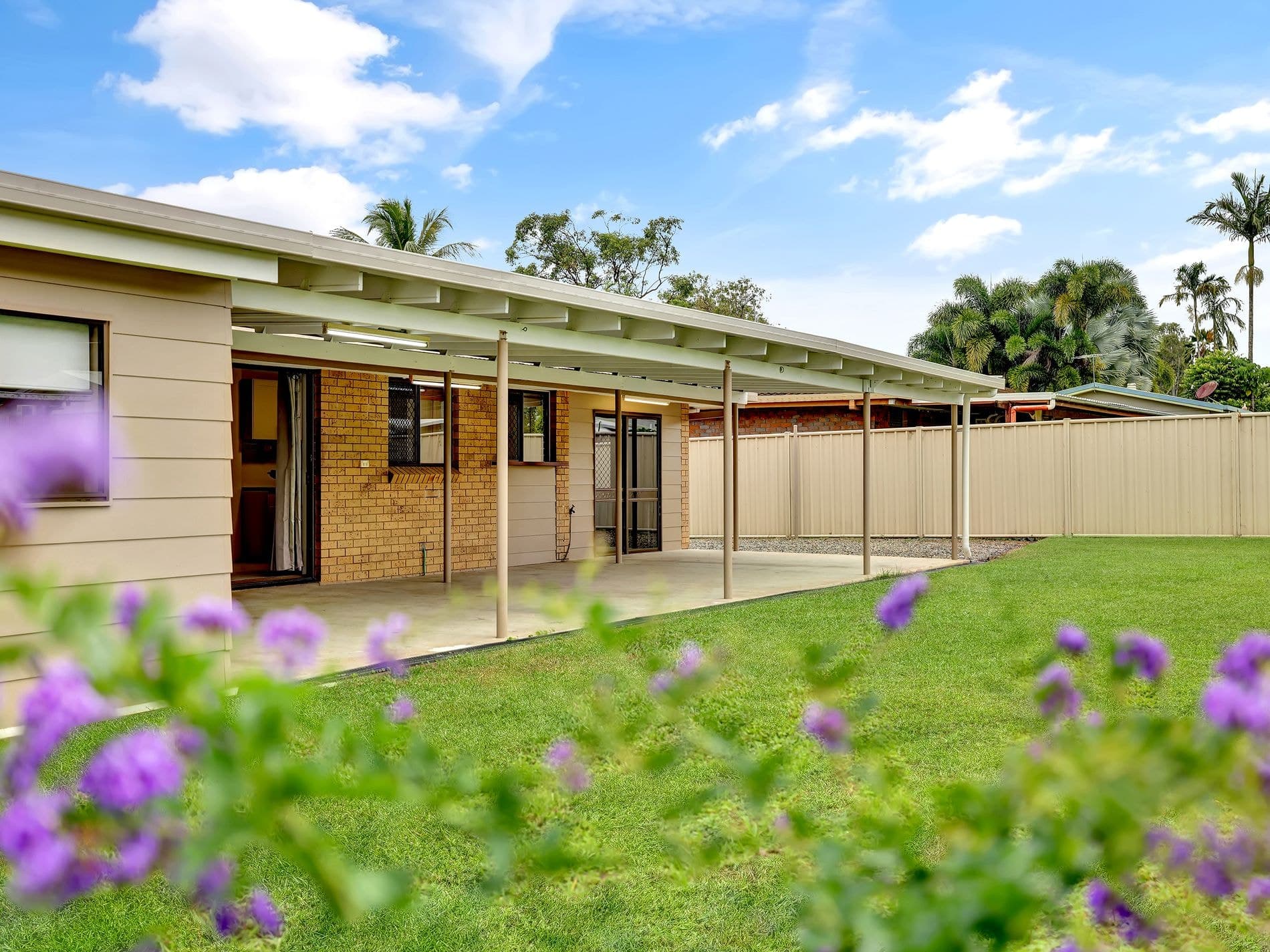 41 Mestrez Street, MOOROOBOOL, Mooroobool - Thumbnail 2