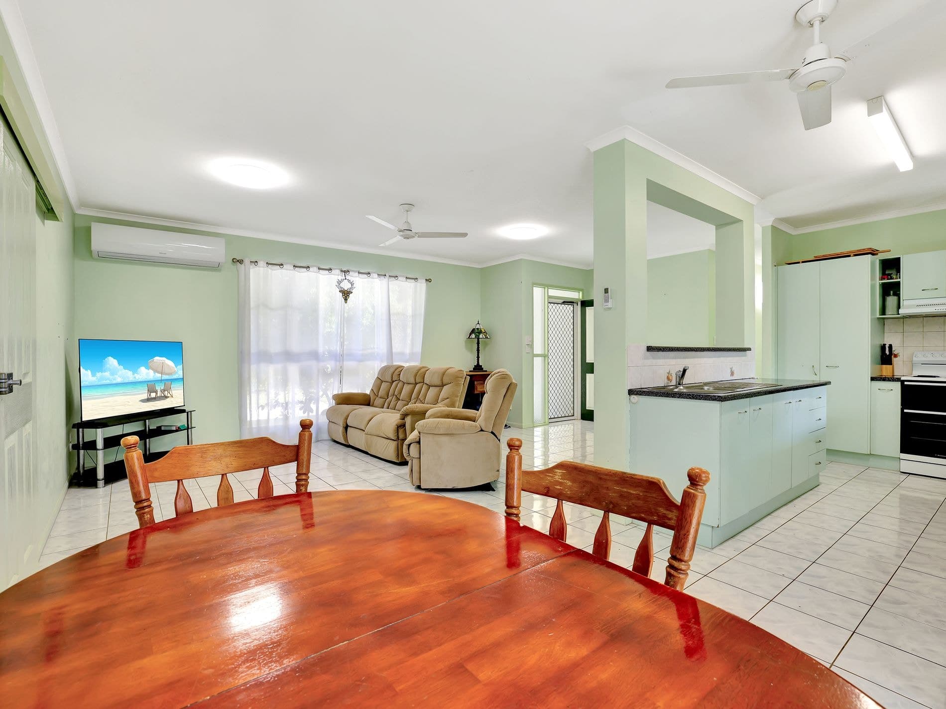 18 Tarcoola Street, MOUNT SHERIDAN, Mount Sheridan - Thumbnail 3