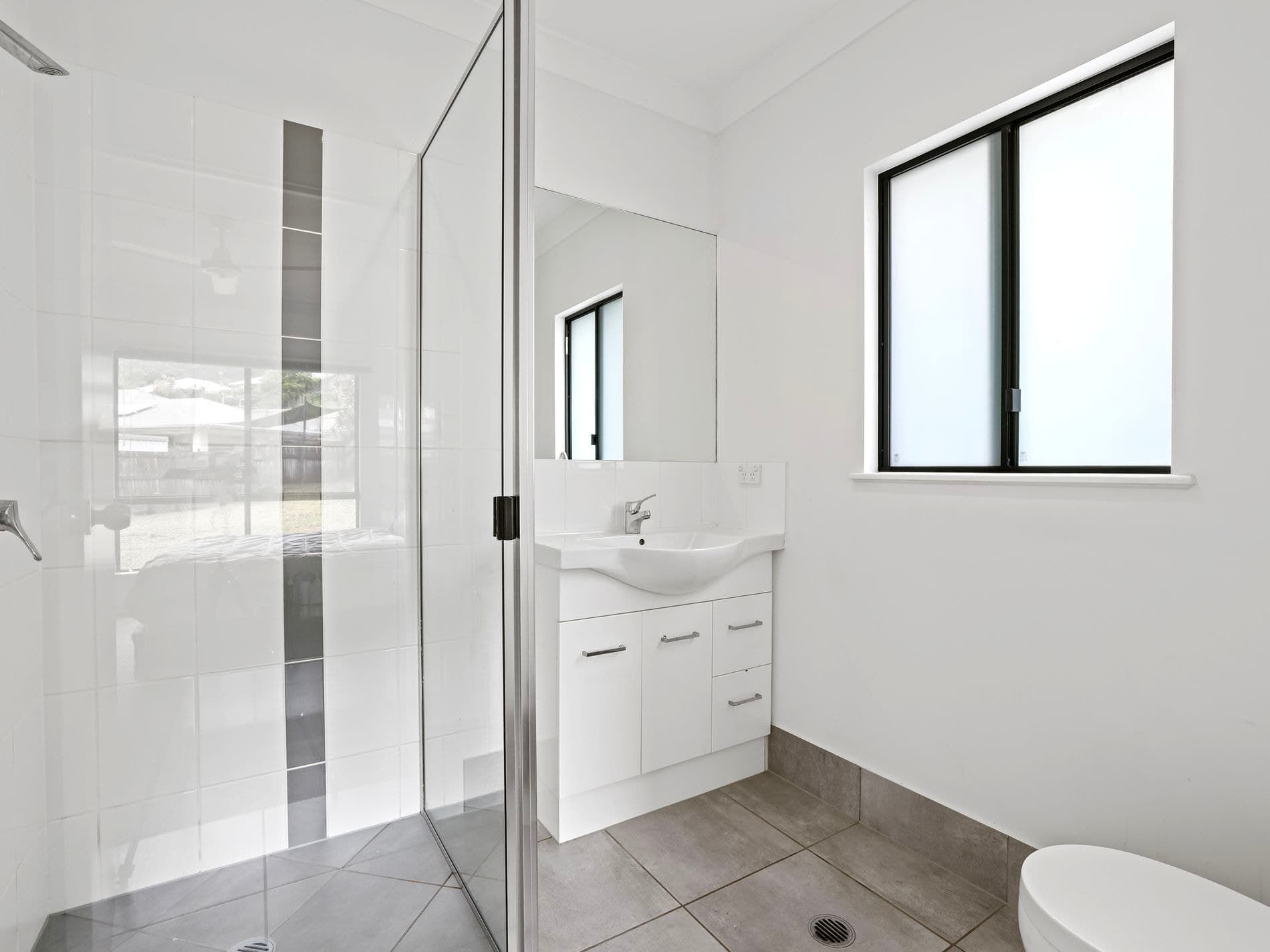 8 Hamelin Street, BENTLEY PARK, Bentley Park - Thumbnail 7
