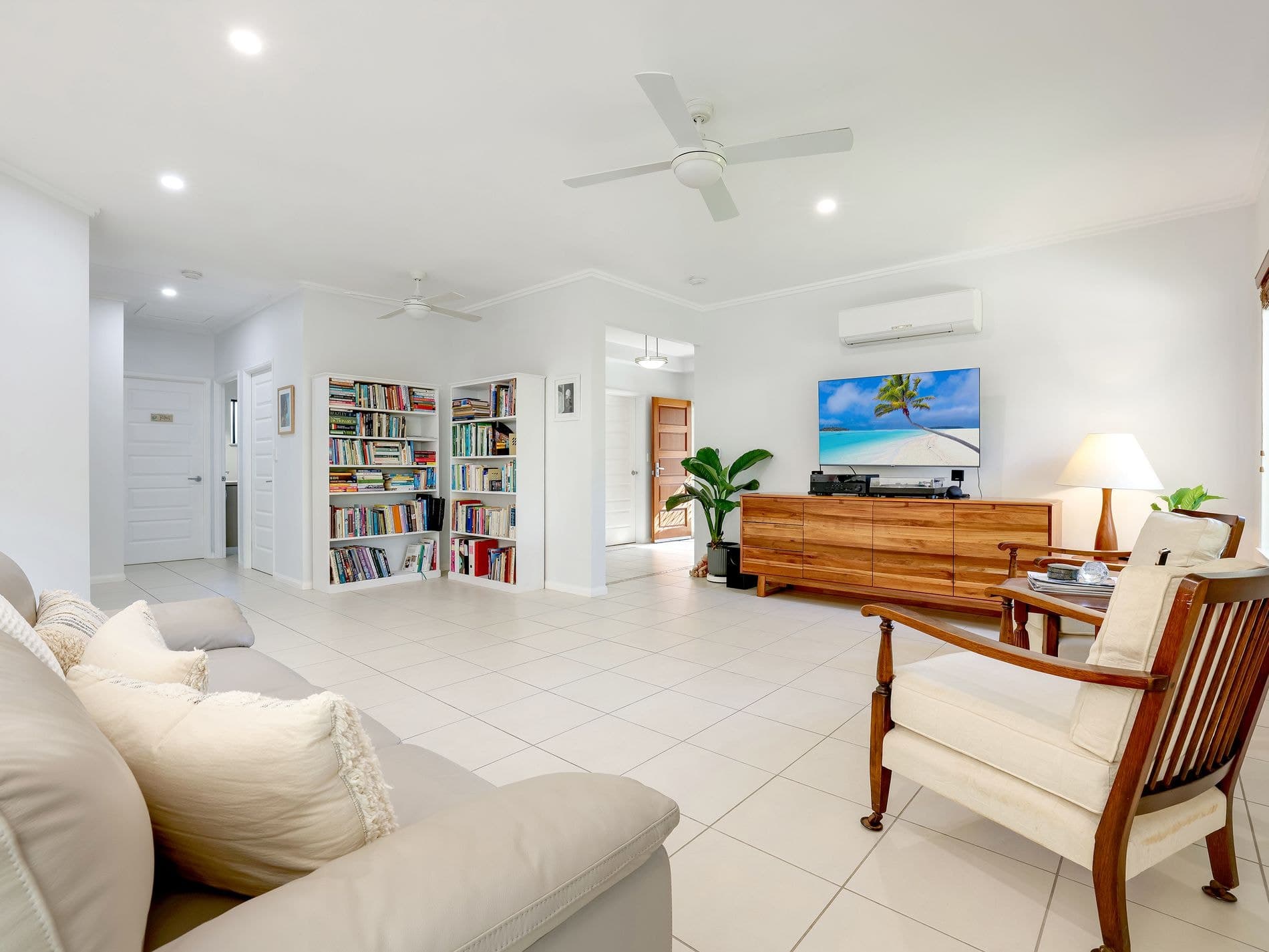 15 McBride Street, REDLYNCH, Redlynch - Thumbnail 7