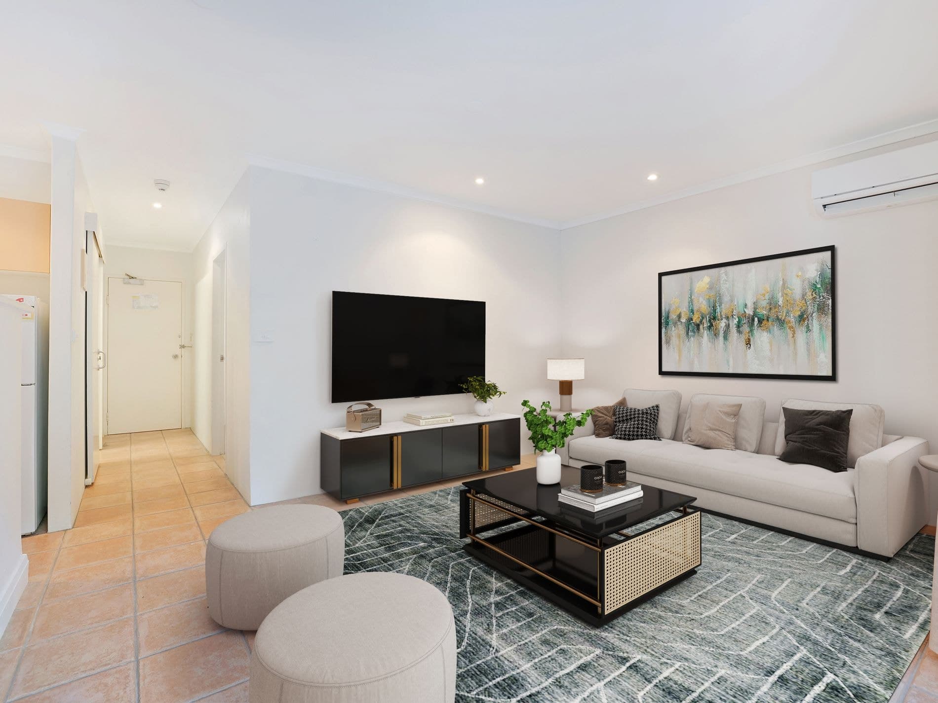 215 / 305-341 Coral Coast Drive, PALM COVE, Palm Cove - Thumbnail 2