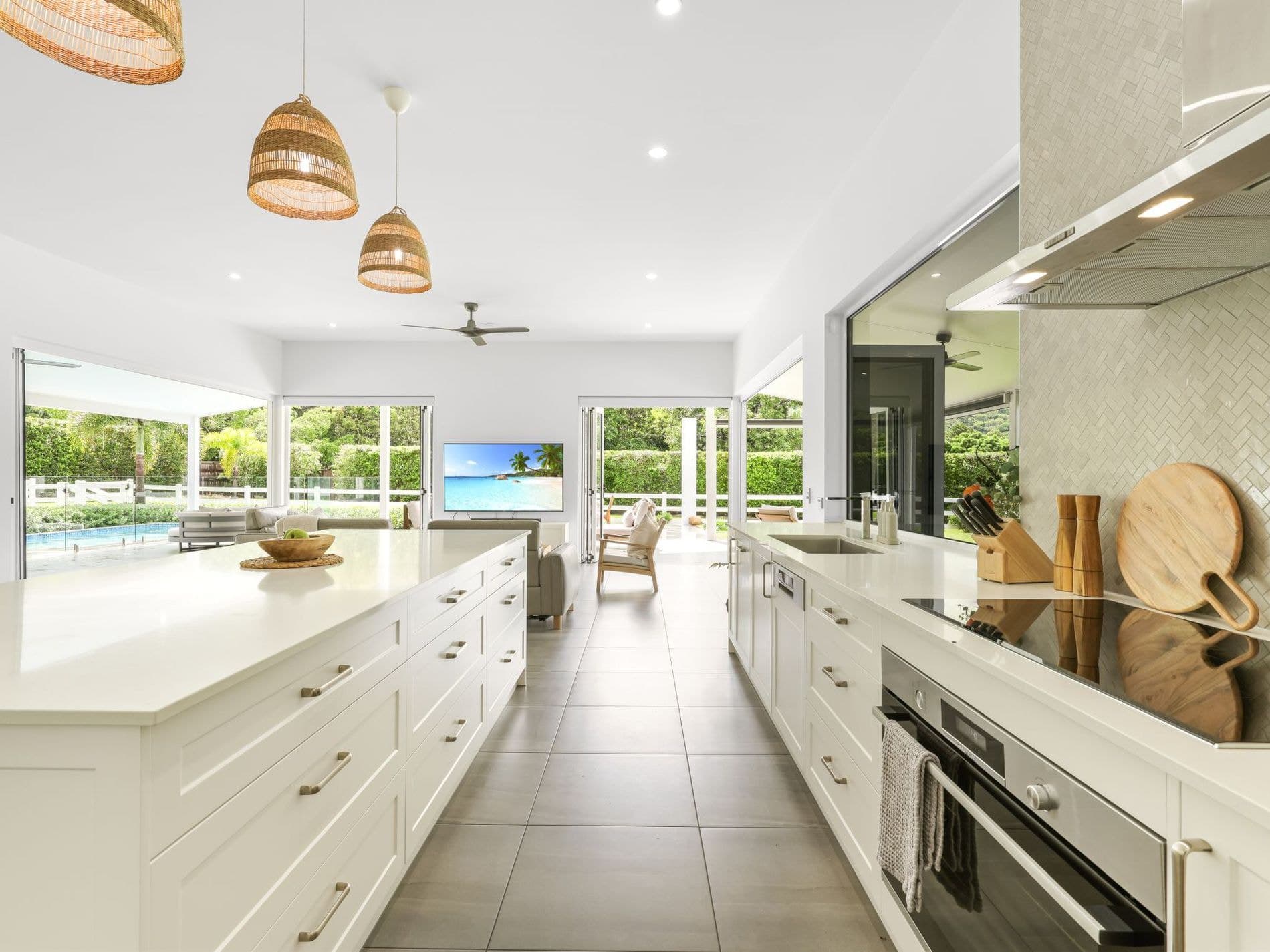 30-32 James Cook Drive, KEWARRA BEACH, Kewarra Beach - Thumbnail 3