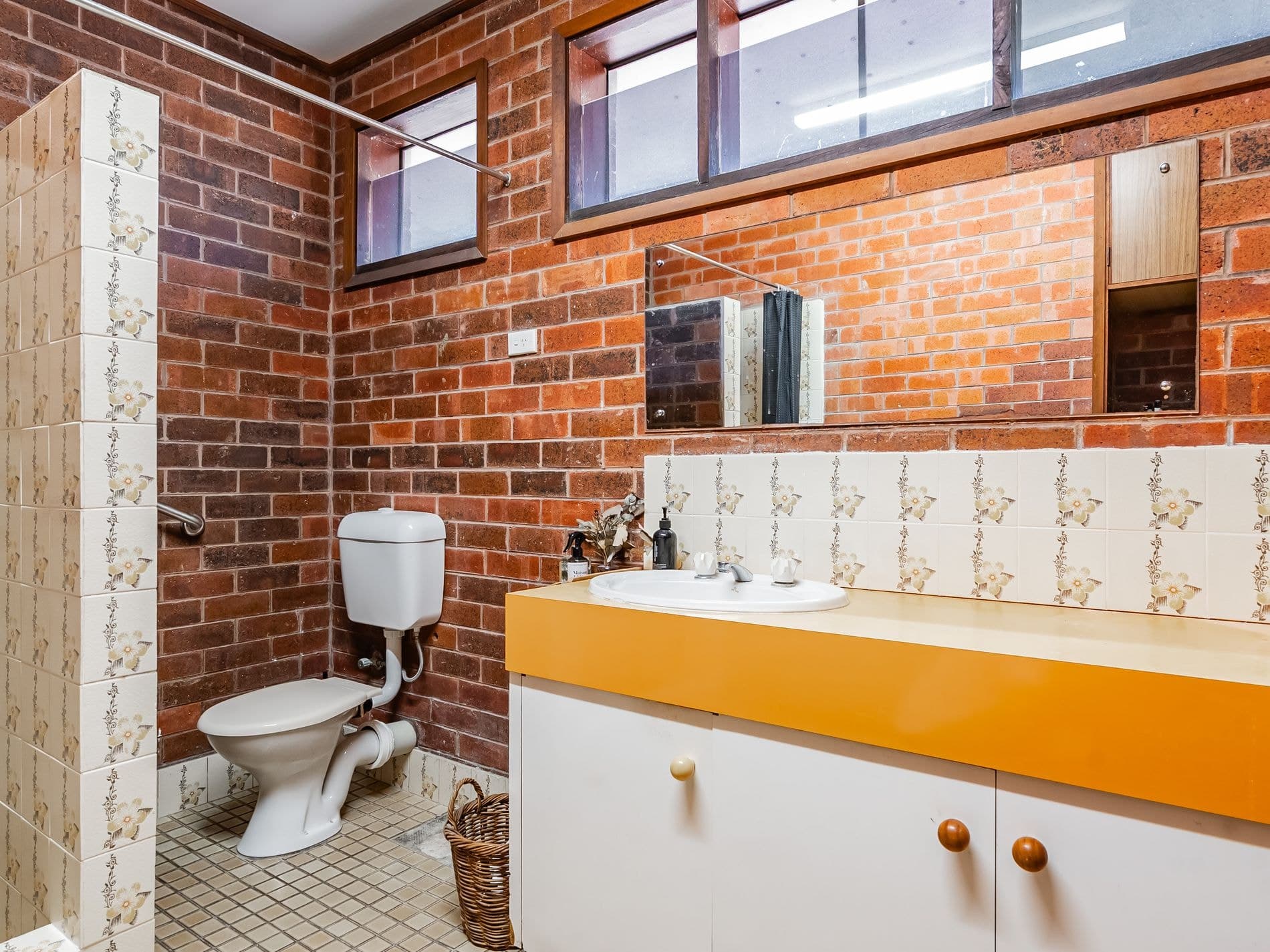 9 Mimosa Street, HOLLOWAYS BEACH, Holloways Beach - Thumbnail 6