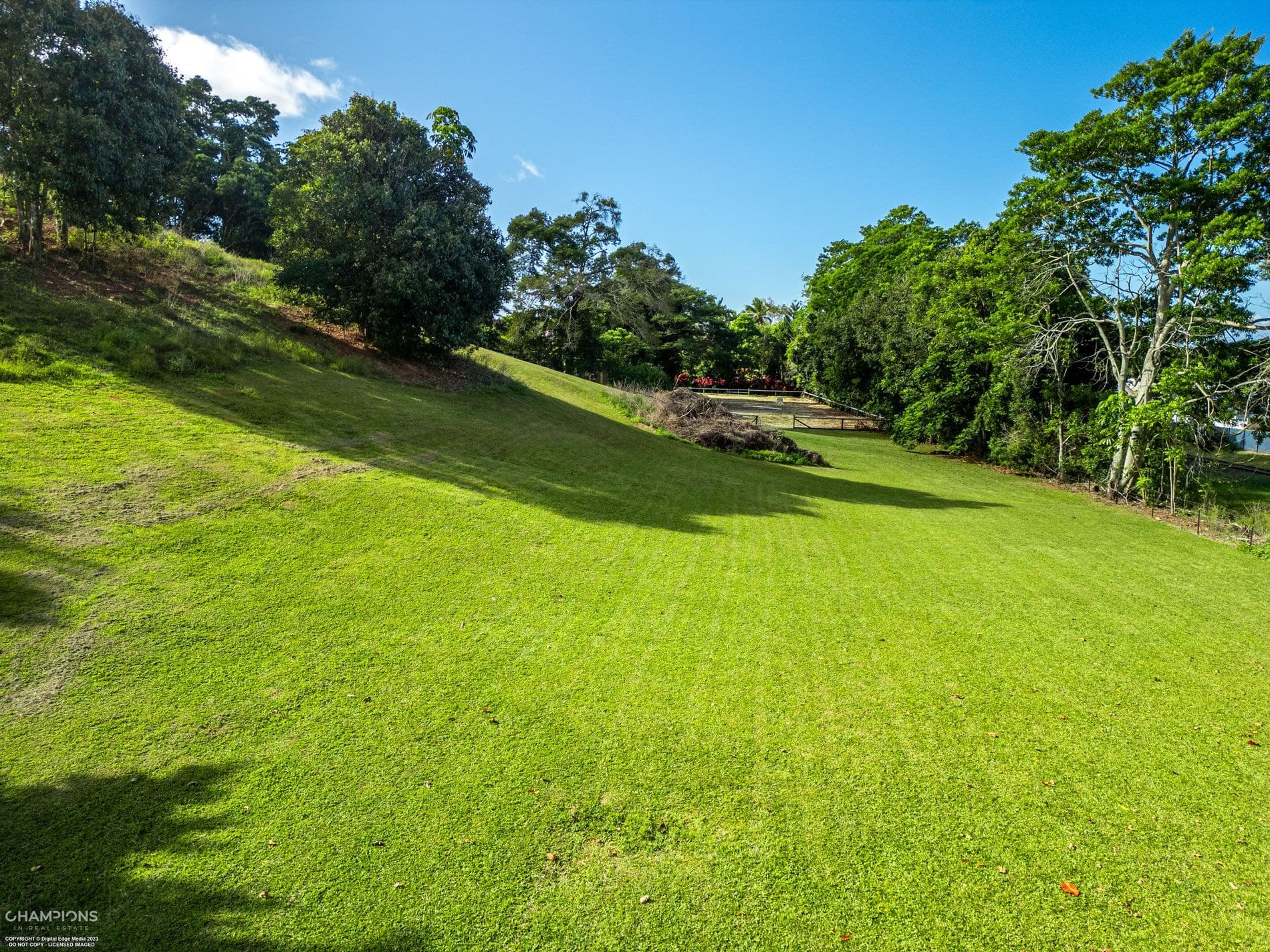 Lot 5,  112 Harvey Road, REDLYNCH, Redlynch - Thumbnail 2
