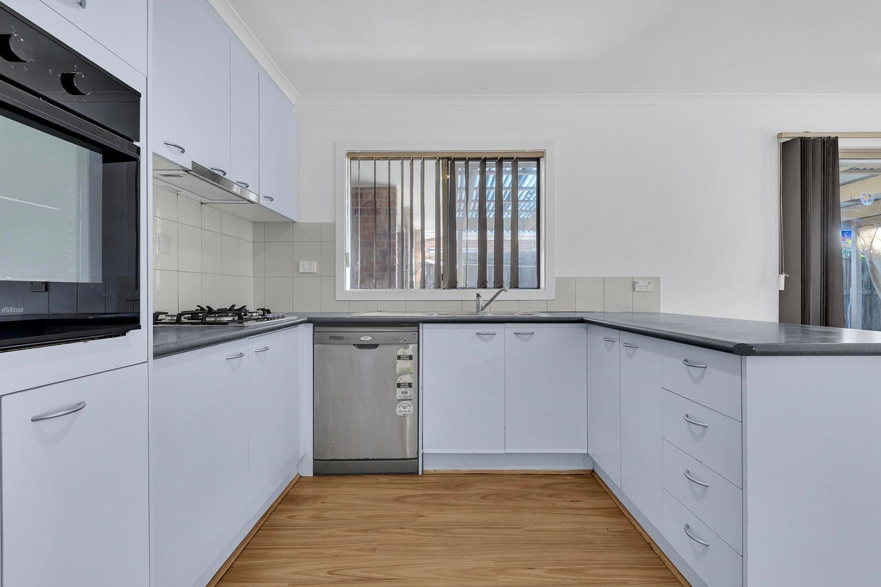 11 Mcconnell Crescent, Roxburgh Park VIC 3064, Roxburgh Park - Thumbnail 6