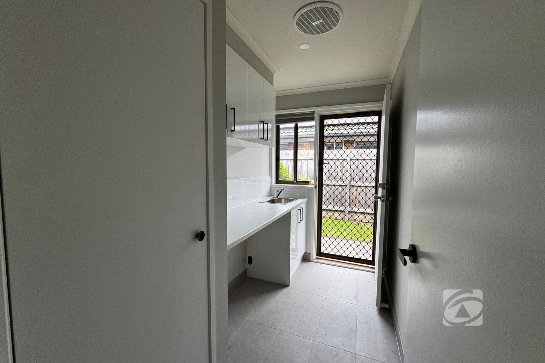 1/12 Falkiner Crescent, Dandenong VIC 3175, Dandenong - Thumbnail 5