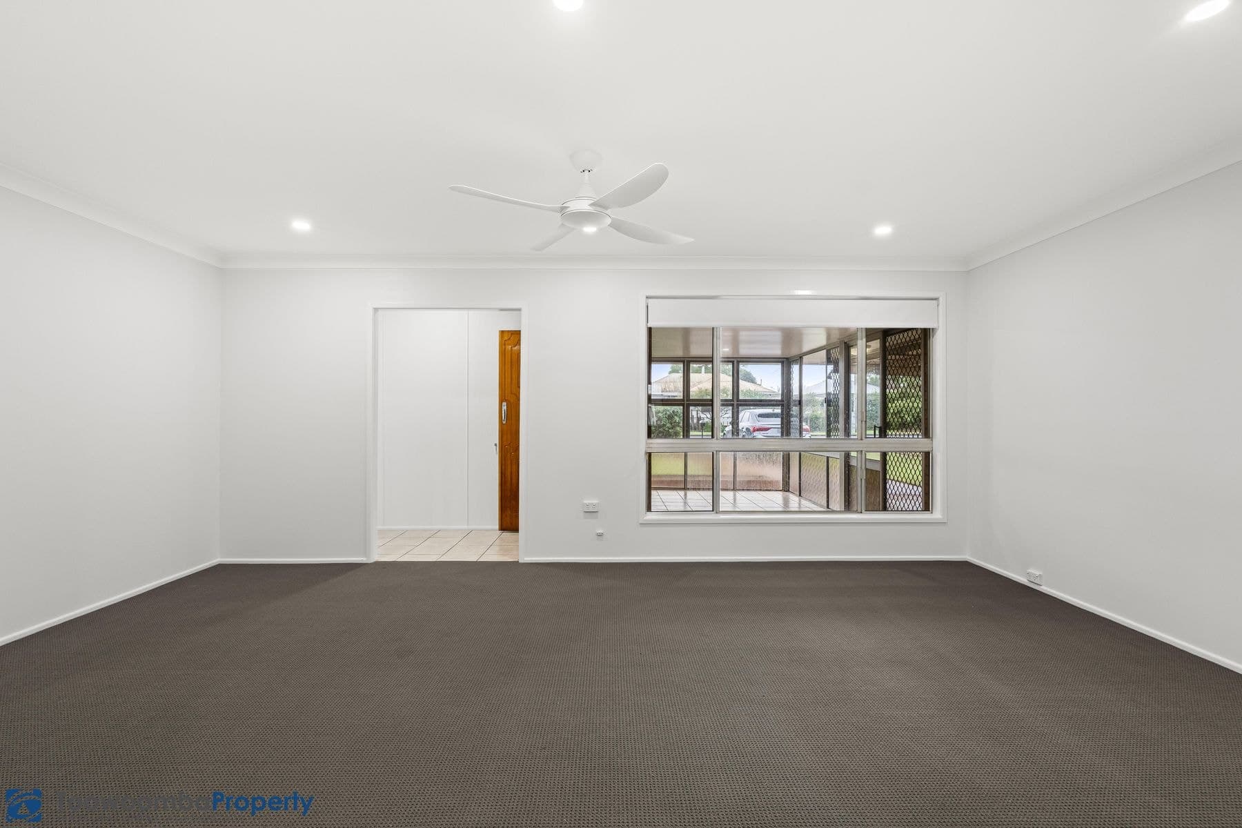 490 Stenner Street, Darling Heights QLD 4350, Darling Heights - Thumbnail 4