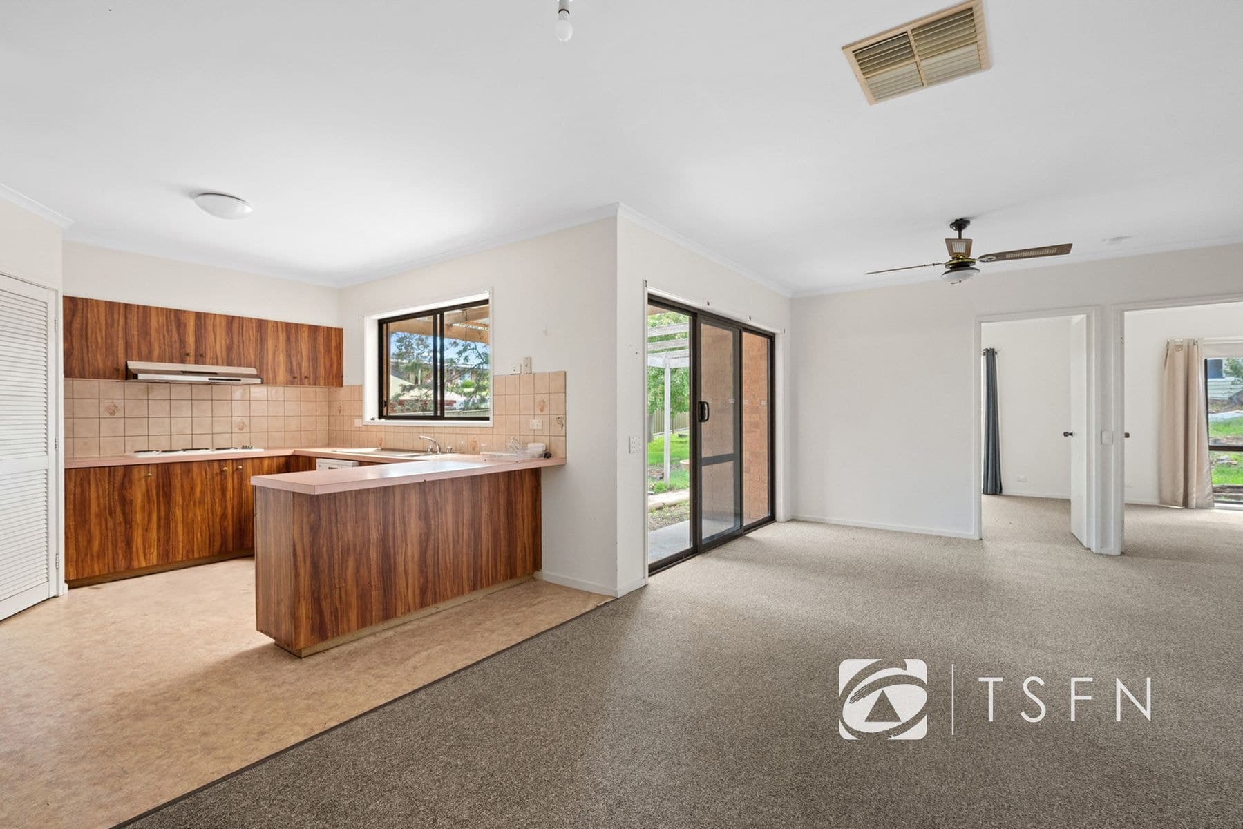 27 Akoonah Dr, Golden Square VIC 3555, Golden Square - Image 1