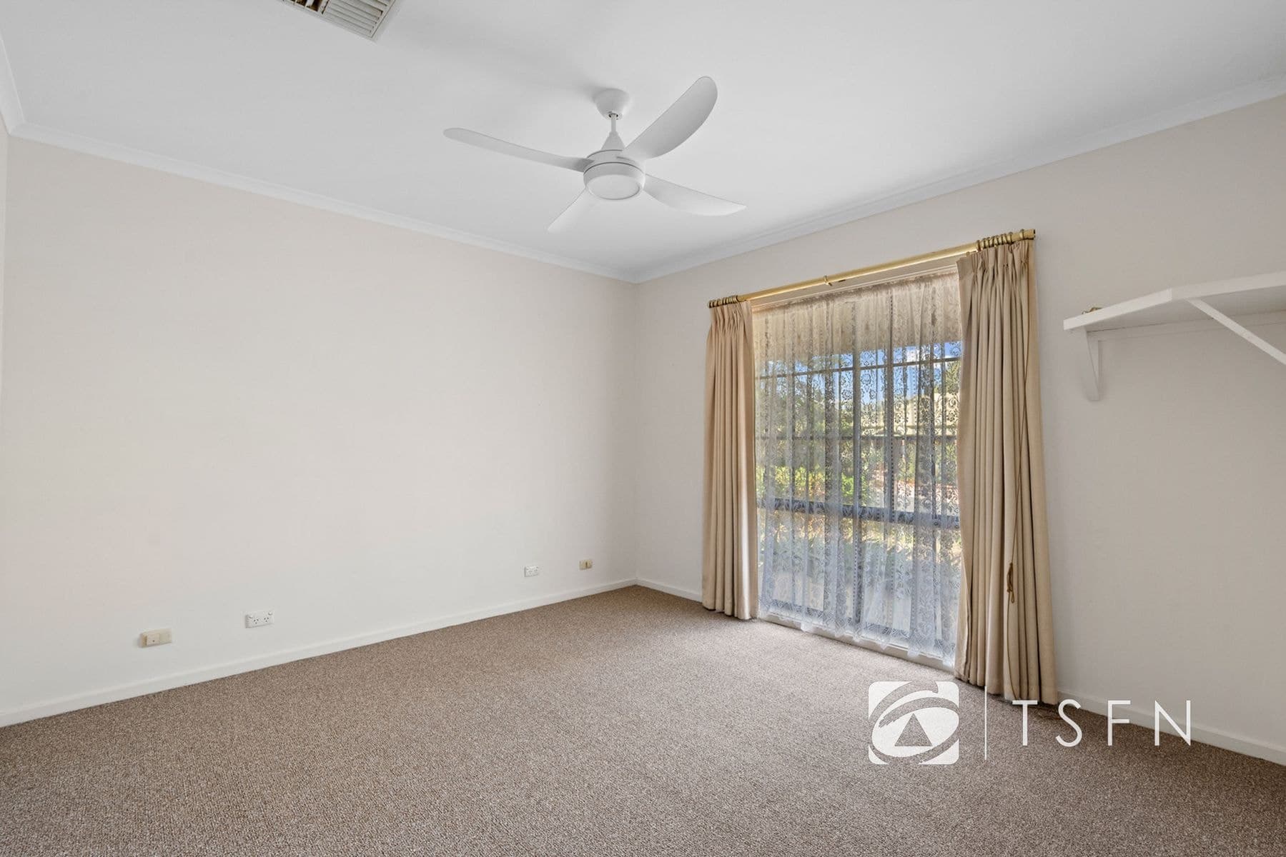 27 Akoonah Dr, Golden Square VIC 3555, Golden Square - Thumbnail 3