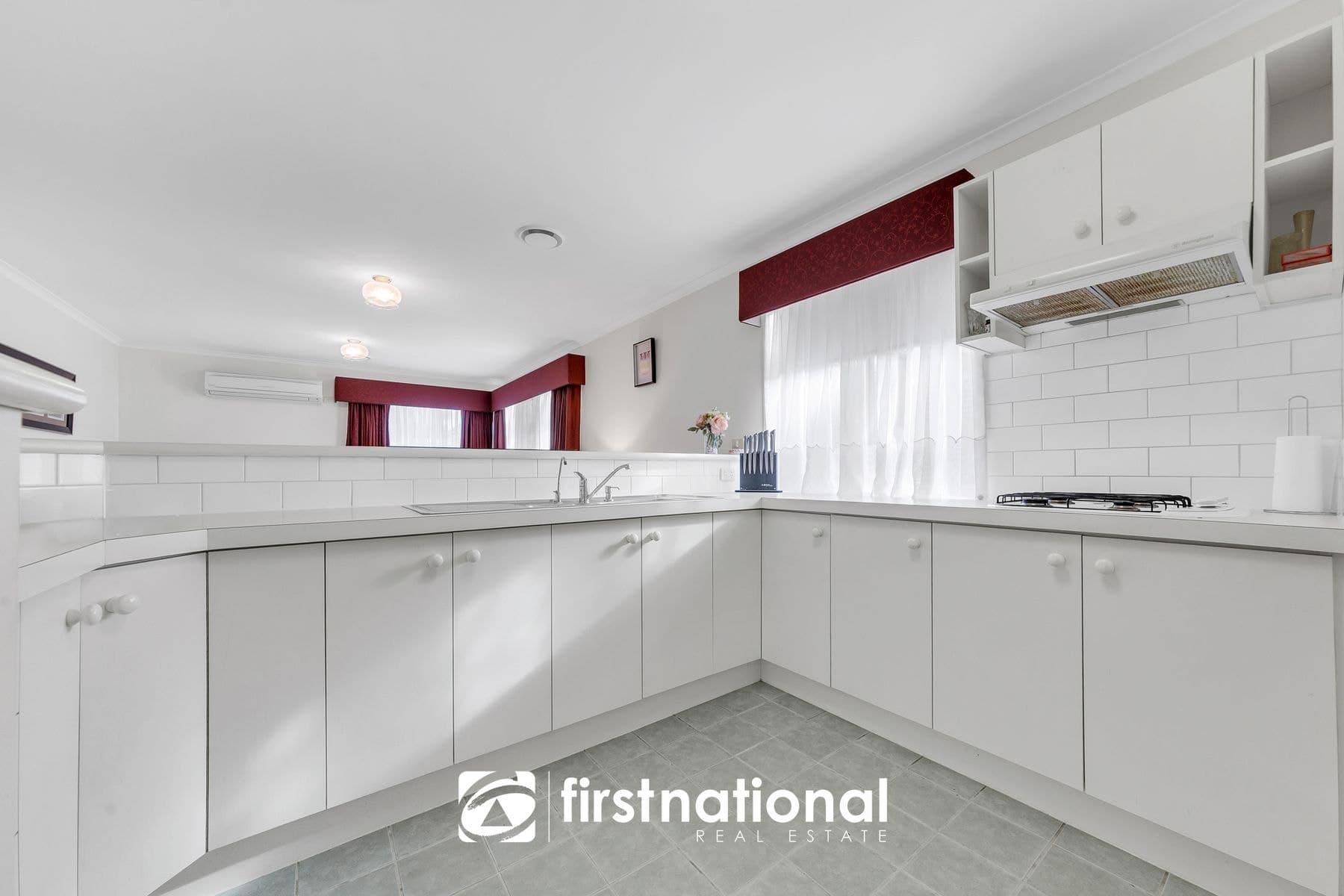 55 Jerilderie Drive, Berwick VIC 3806, Berwick - Thumbnail 8