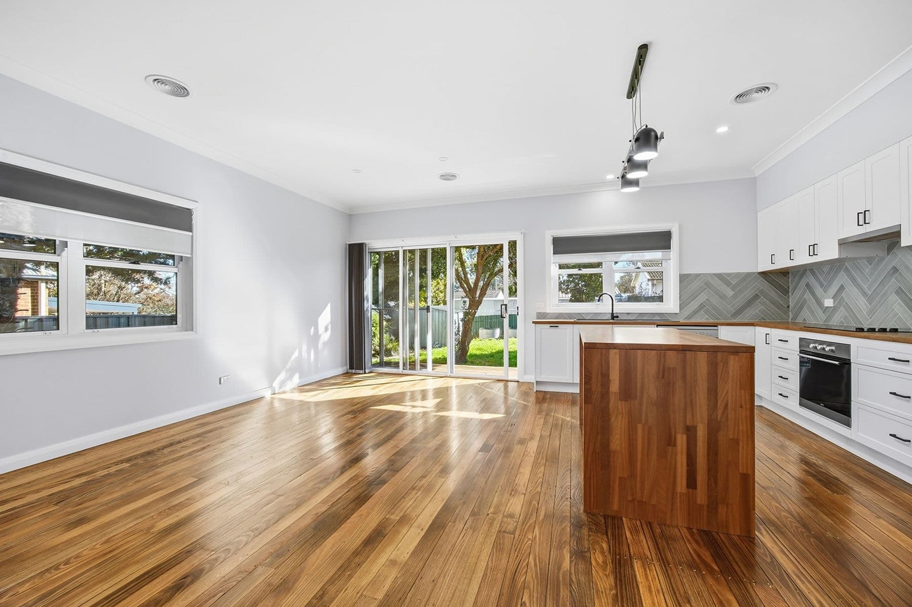5 Petit Street, Yass NSW 2582, Yass - Thumbnail 3