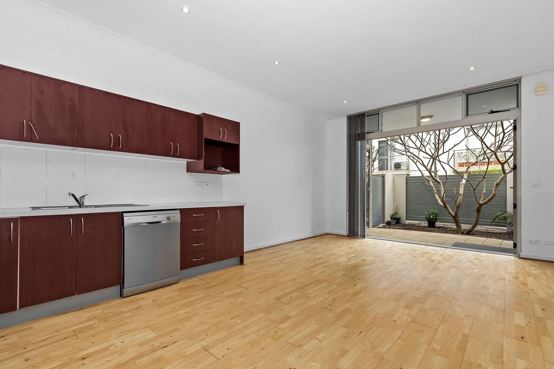 33/75 Stanley Street, Chatswood NSW 2067, Chatswood - Thumbnail 3