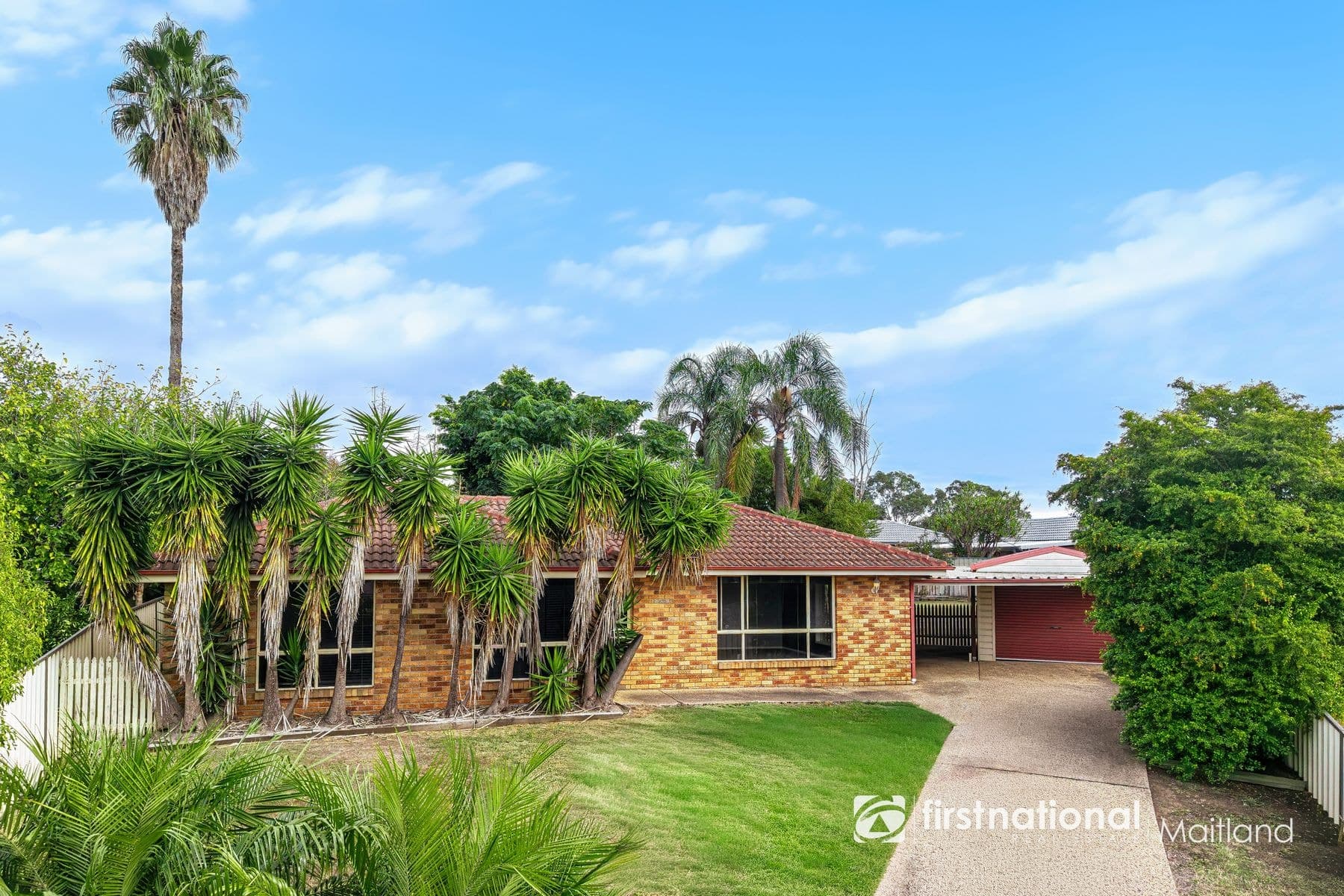 8 Quinton Close, Rutherford NSW 2320, Rutherford - Image 1