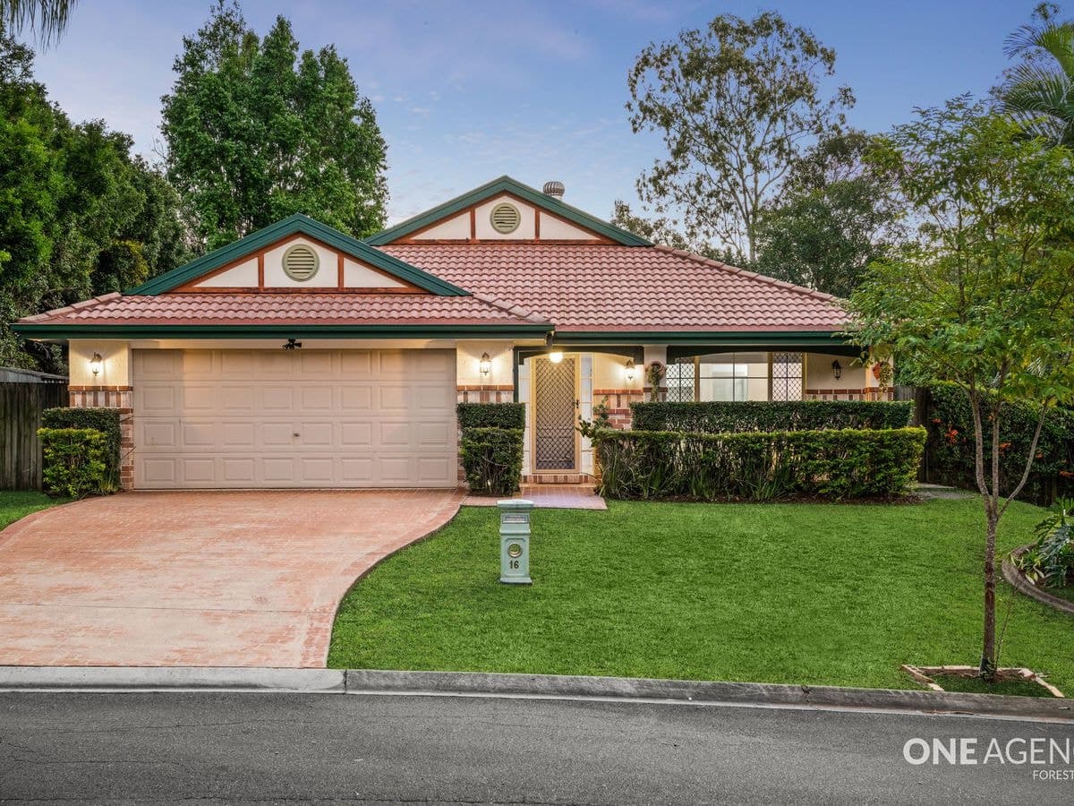 16 Toorak Place, Forest Lake, Forest Lake - Image 1