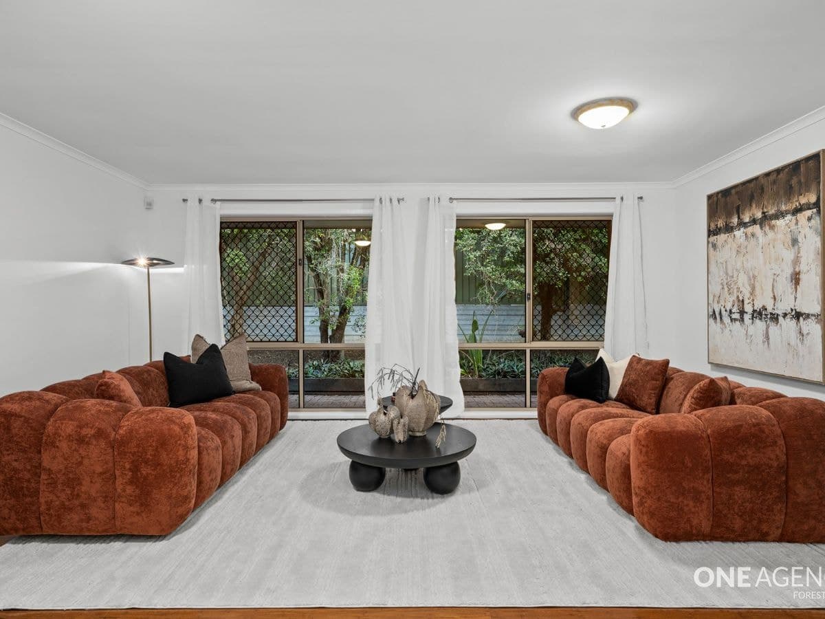 16 Toorak Place, FOREST LAKE, Forest Lake - Thumbnail 3