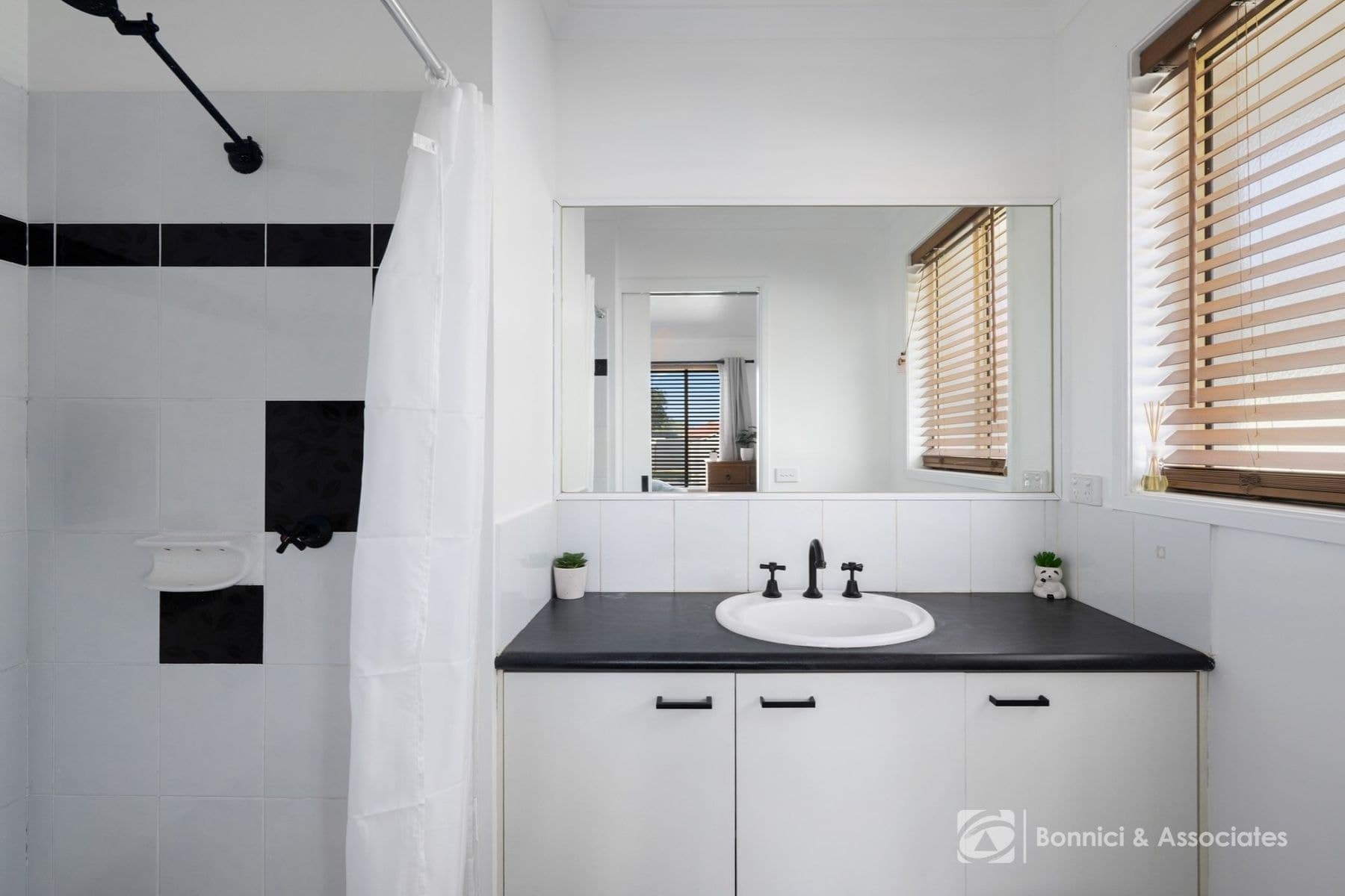 10 Nardoo Court, Thurgoona NSW 2640, Thurgoona - Thumbnail 4