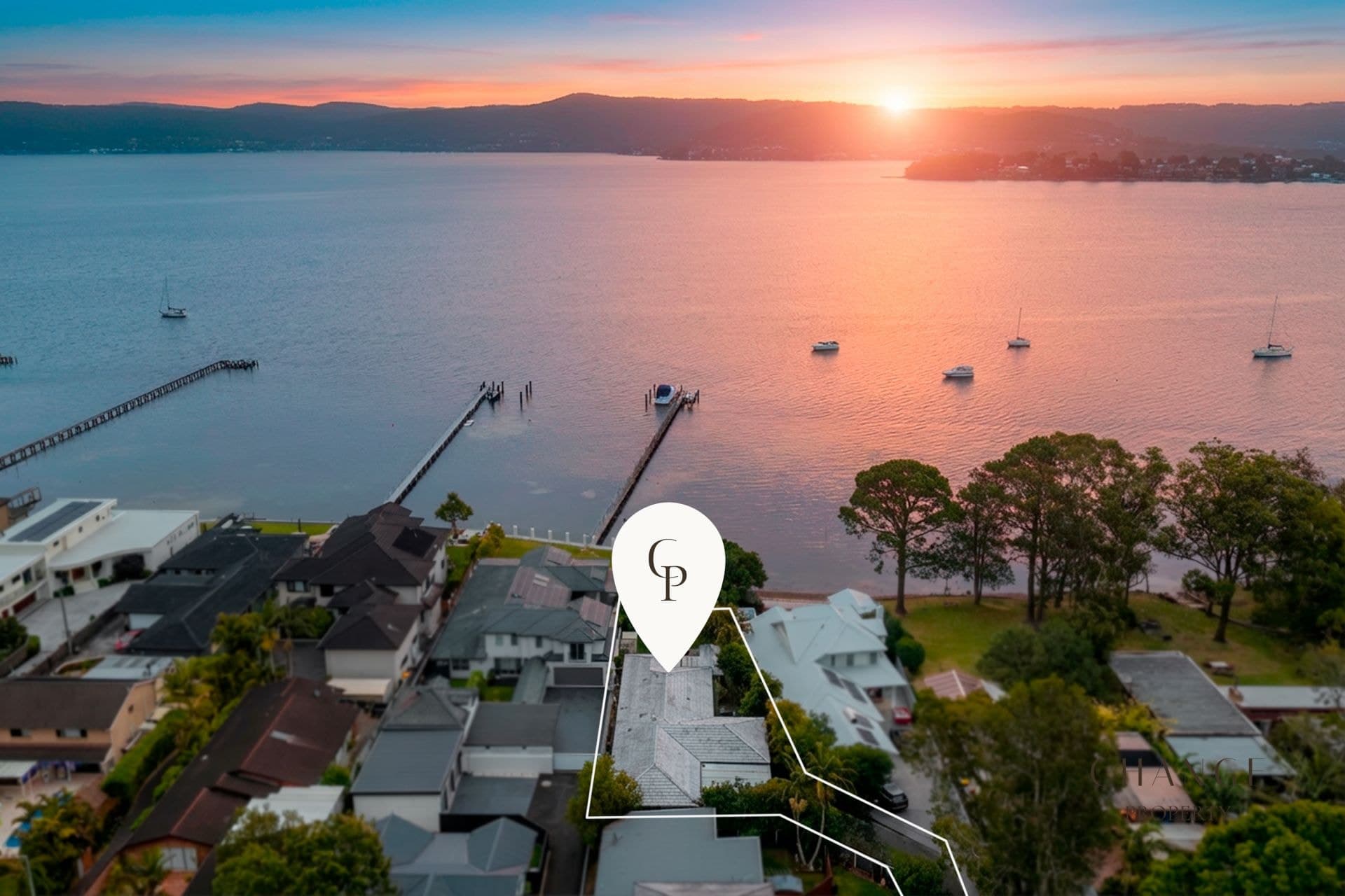 247a Avoca Drive Green Point NSW, Green Point - Thumbnail 2