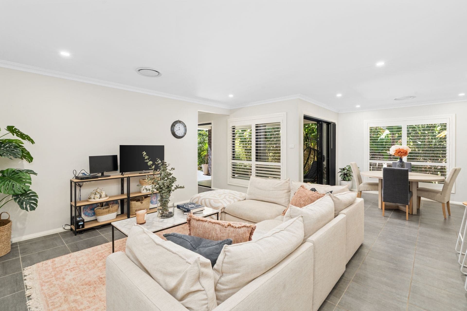 414 Avoca Drive GREEN POINT NSW, Green Point - Thumbnail 2