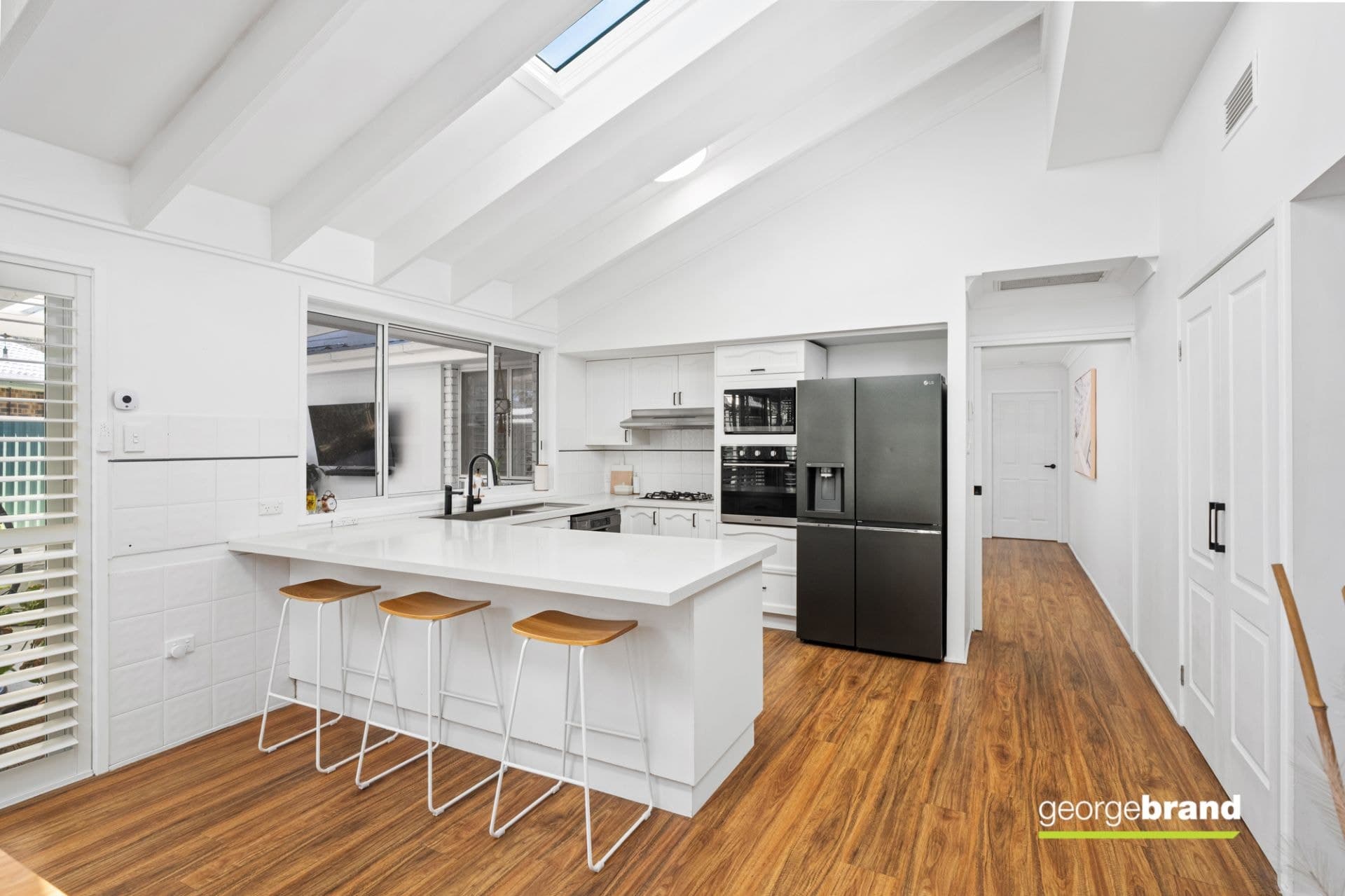 5 Hawkesbury Close BATEAU BAY NSW, Bateau Bay - Thumbnail 4