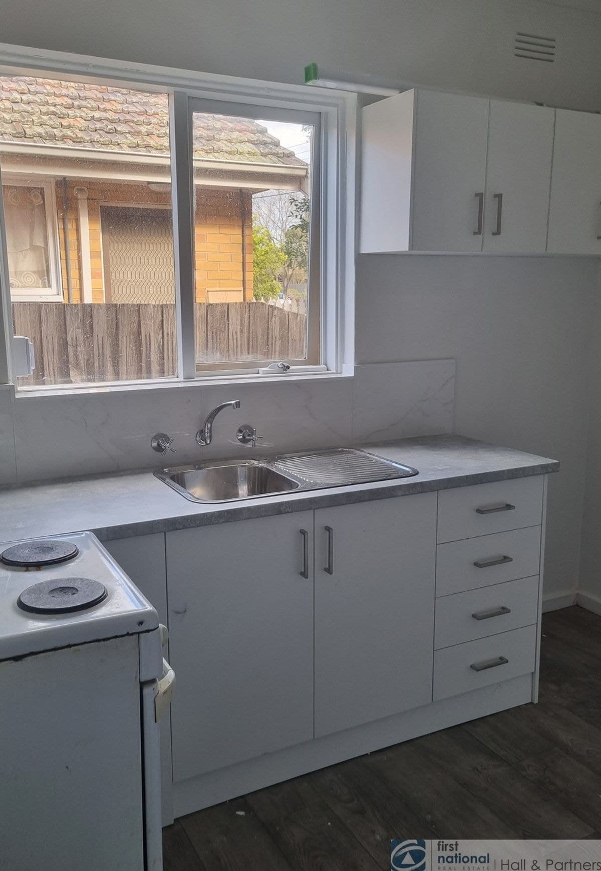 8/18 Gerald Street, Murrumbeena VIC 3163, Murrumbeena - Thumbnail 2