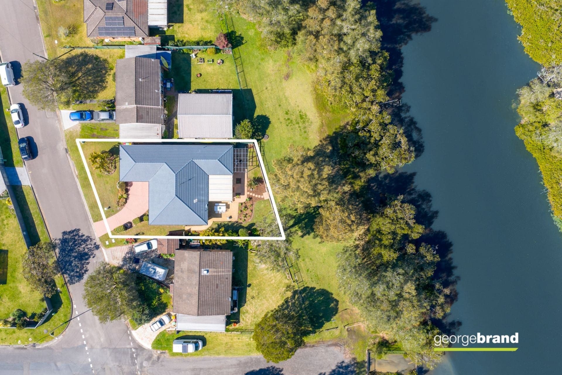 4 Warrana Road Kincumber NSW, Kincumber - Image 1