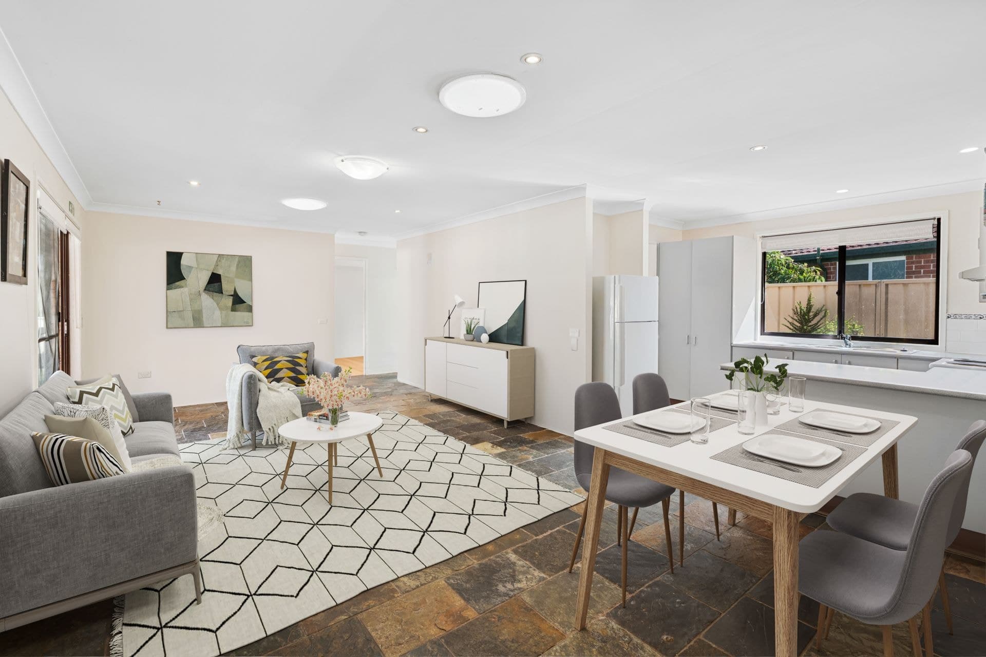6 Julian Road KINCUMBER NSW, Kincumber - Thumbnail 2