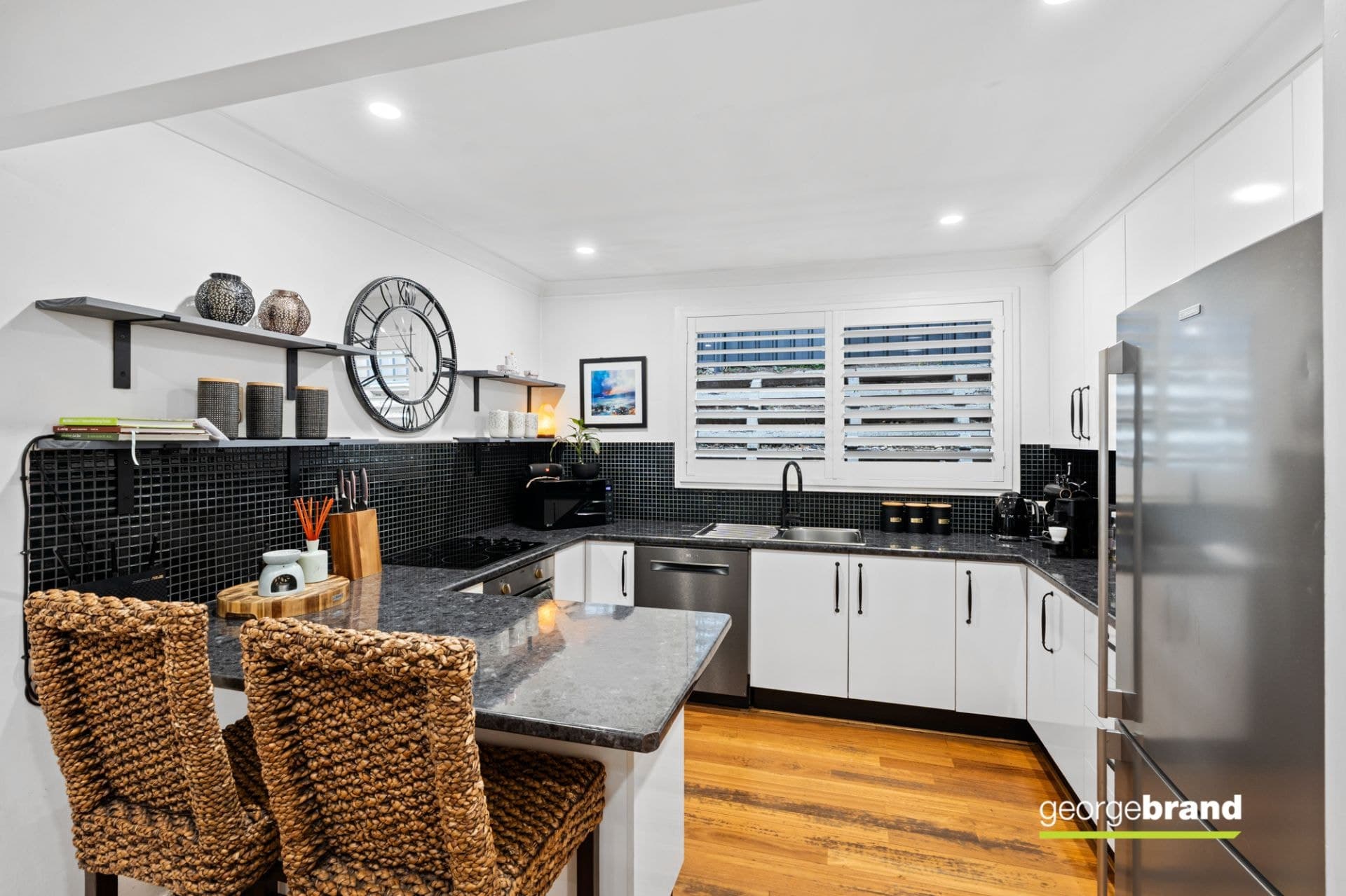 1/208 Avoca Drive Green Point NSW, Green Point - Thumbnail 4