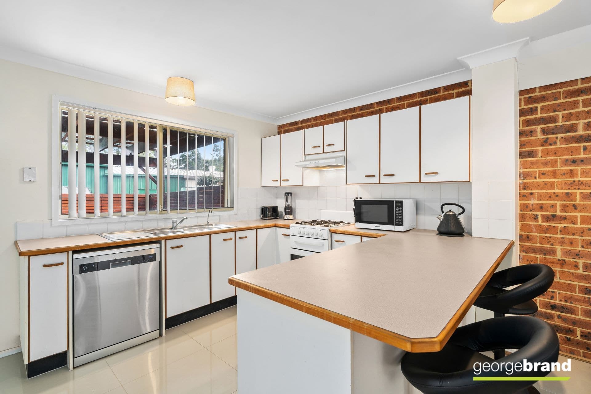 21/166 Avoca Drive Kincumber NSW, Kincumber - Thumbnail 3