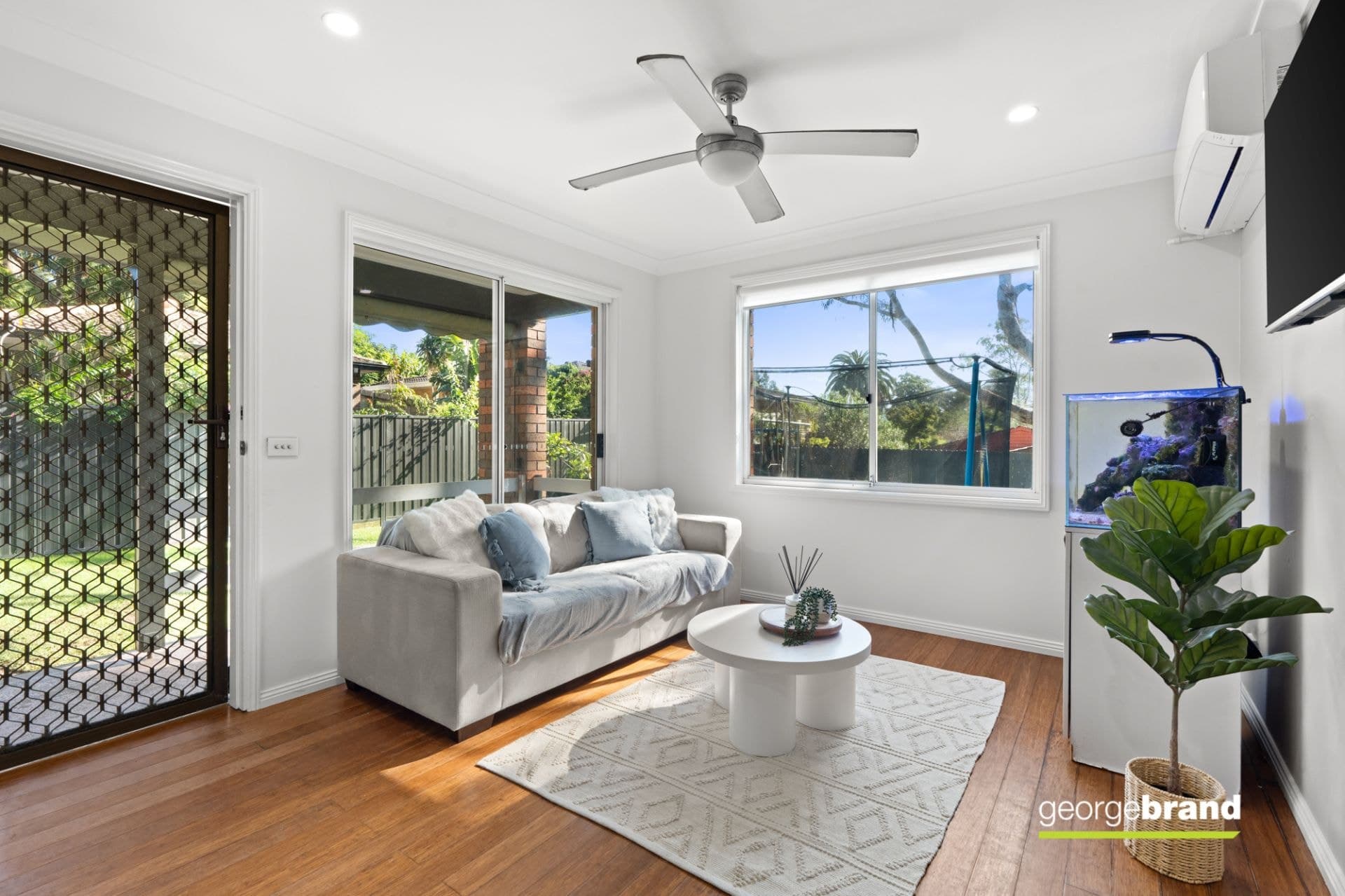 2/12 Redgrove Street Green Point NSW, Green Point - Thumbnail 3