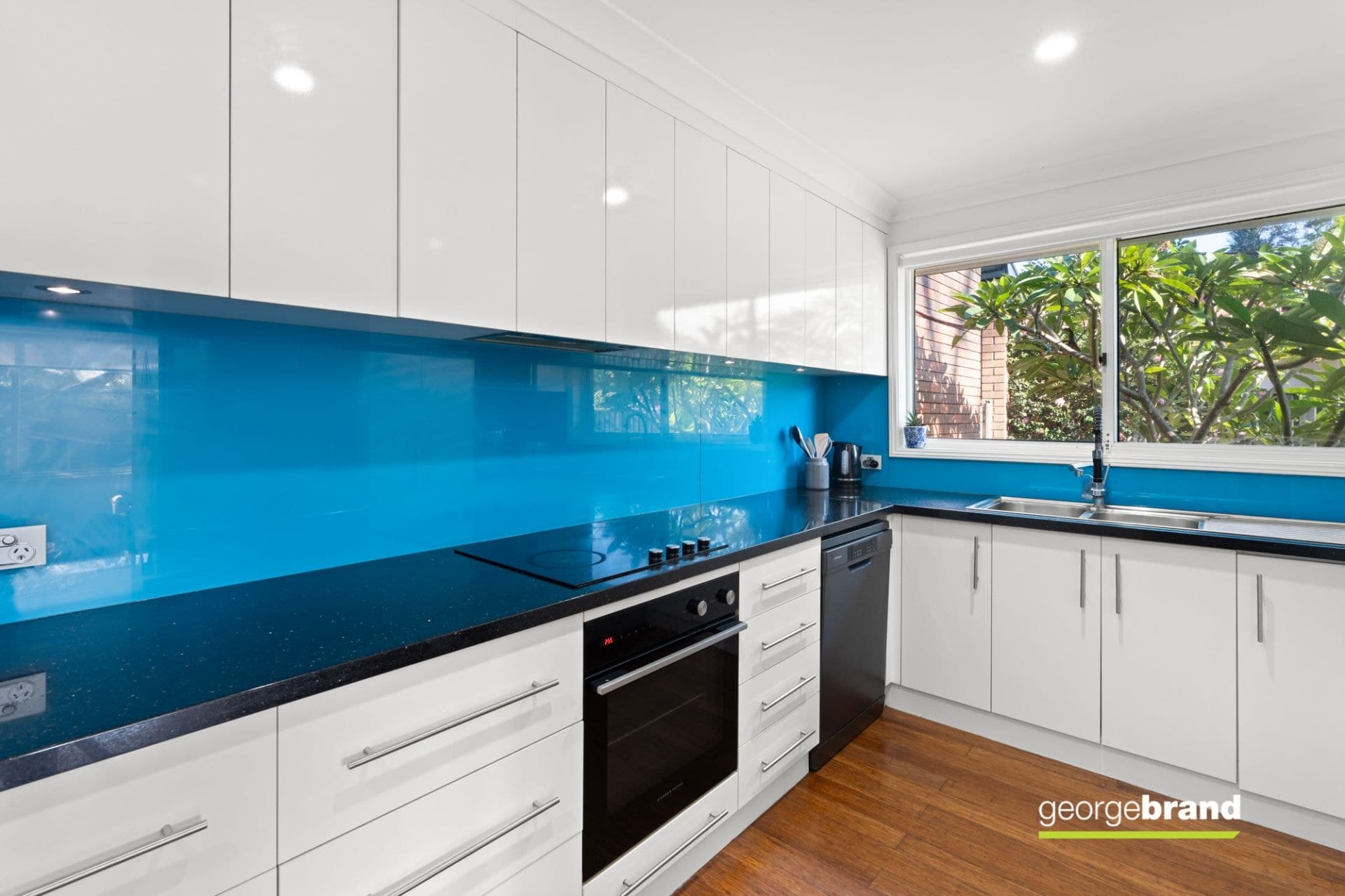 2/12 Redgrove Street Green Point NSW, Green Point - Thumbnail 6
