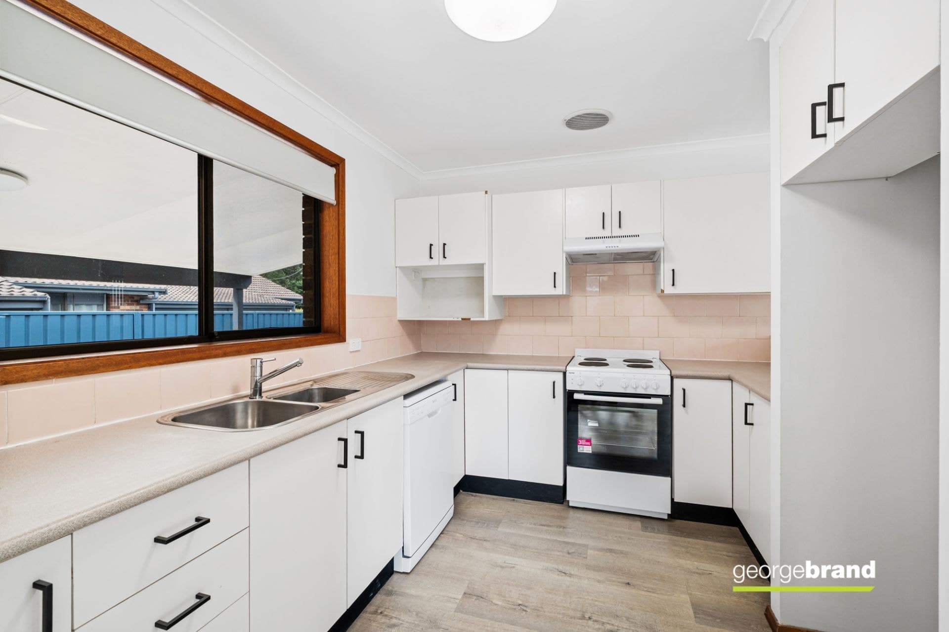 2/14 Wallan Road Kincumber NSW, Kincumber - Thumbnail 2