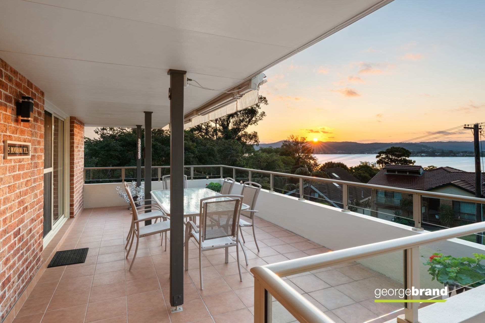 5 Panorama Terrace Green Point NSW, Green Point - Thumbnail 2