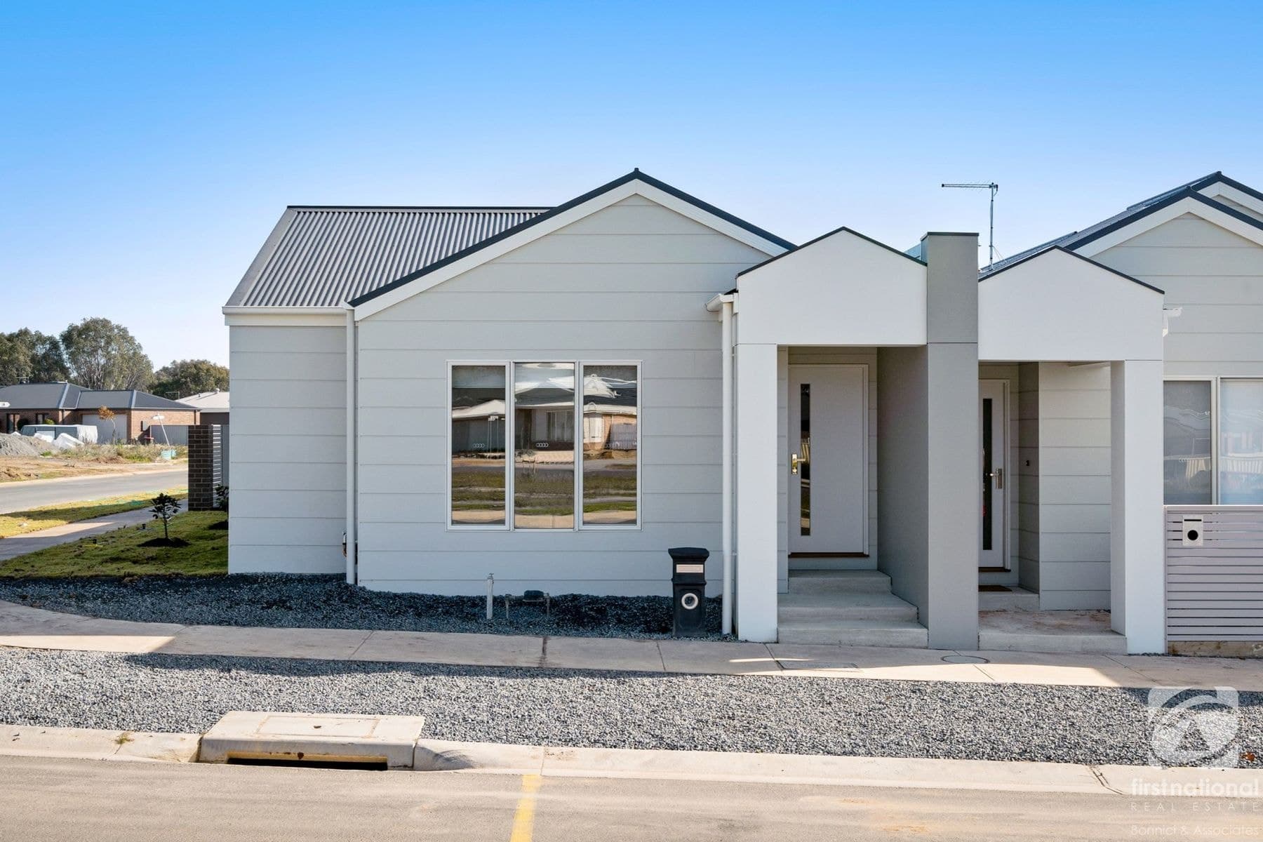 18 Glenwood Boulevard, Baranduda VIC 3691, Baranduda - Image 1