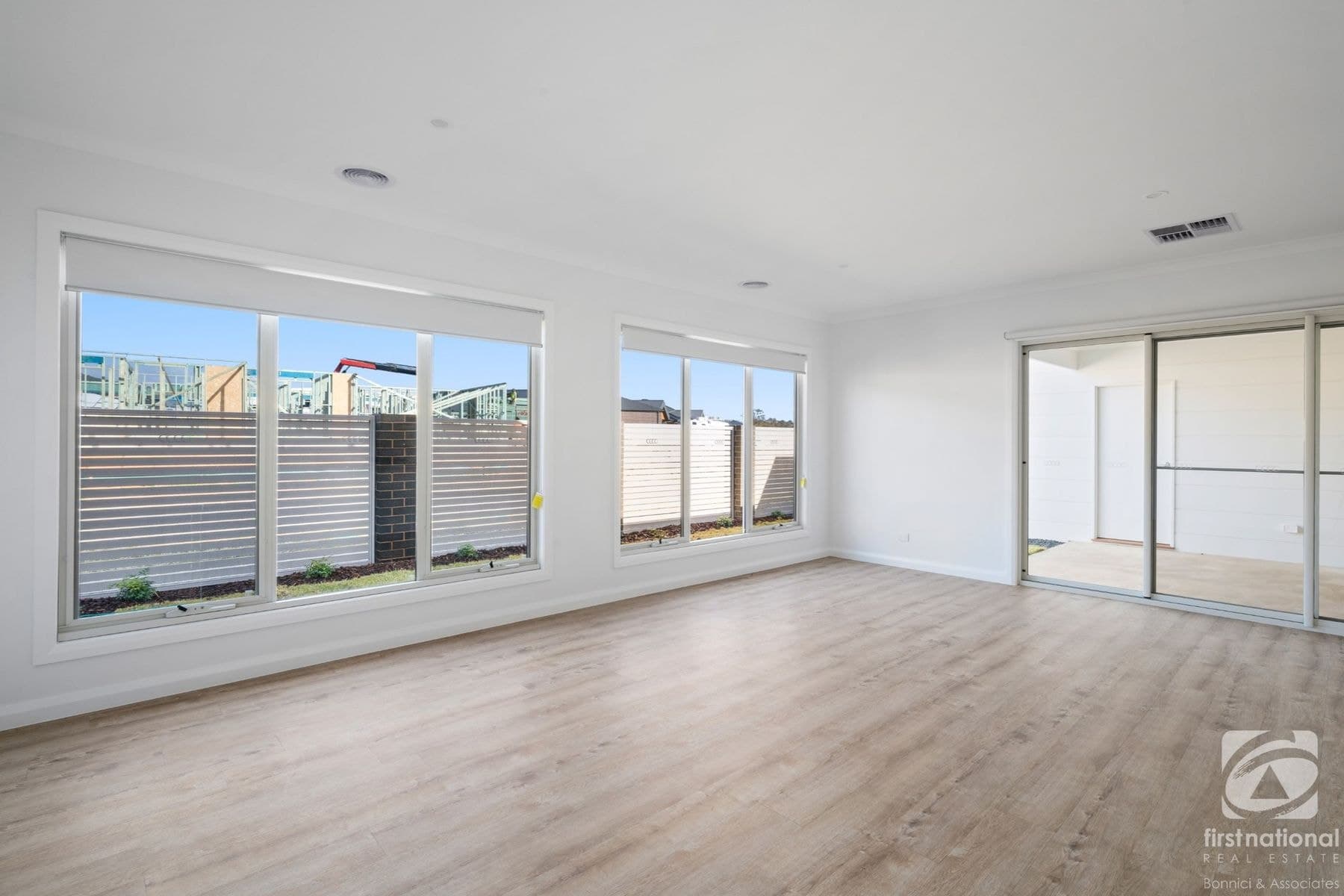 18 Glenwood Boulevard, Baranduda VIC 3691, Baranduda - Thumbnail 3