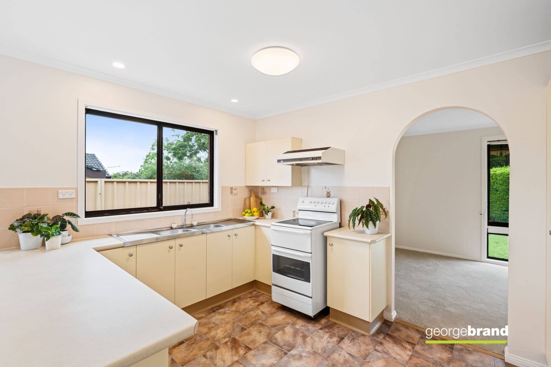 12 Tuross Close Kincumber NSW, Kincumber - Thumbnail 4