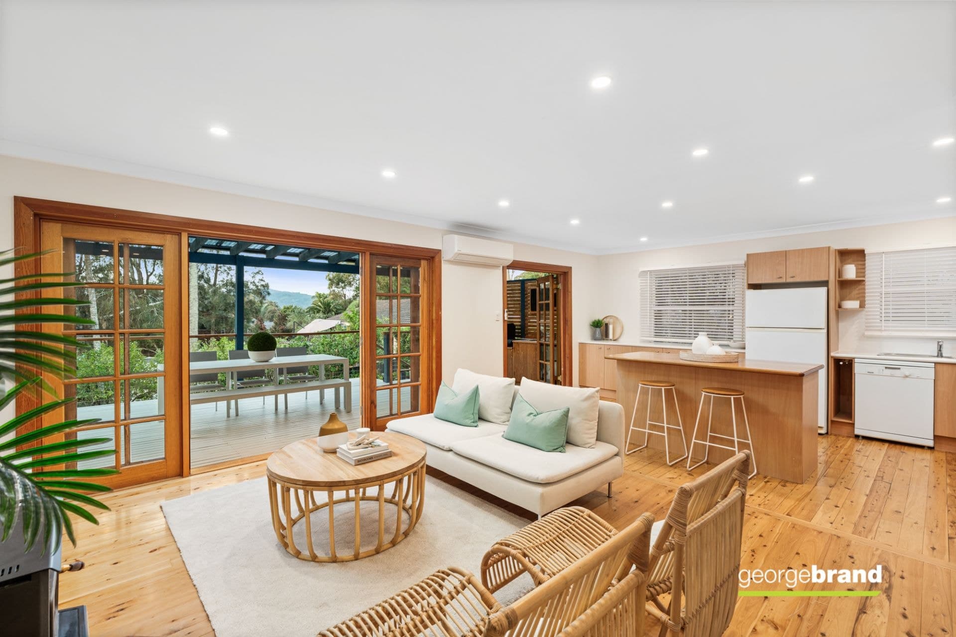 14 Asca Drive Green Point NSW, Green Point - Thumbnail 3