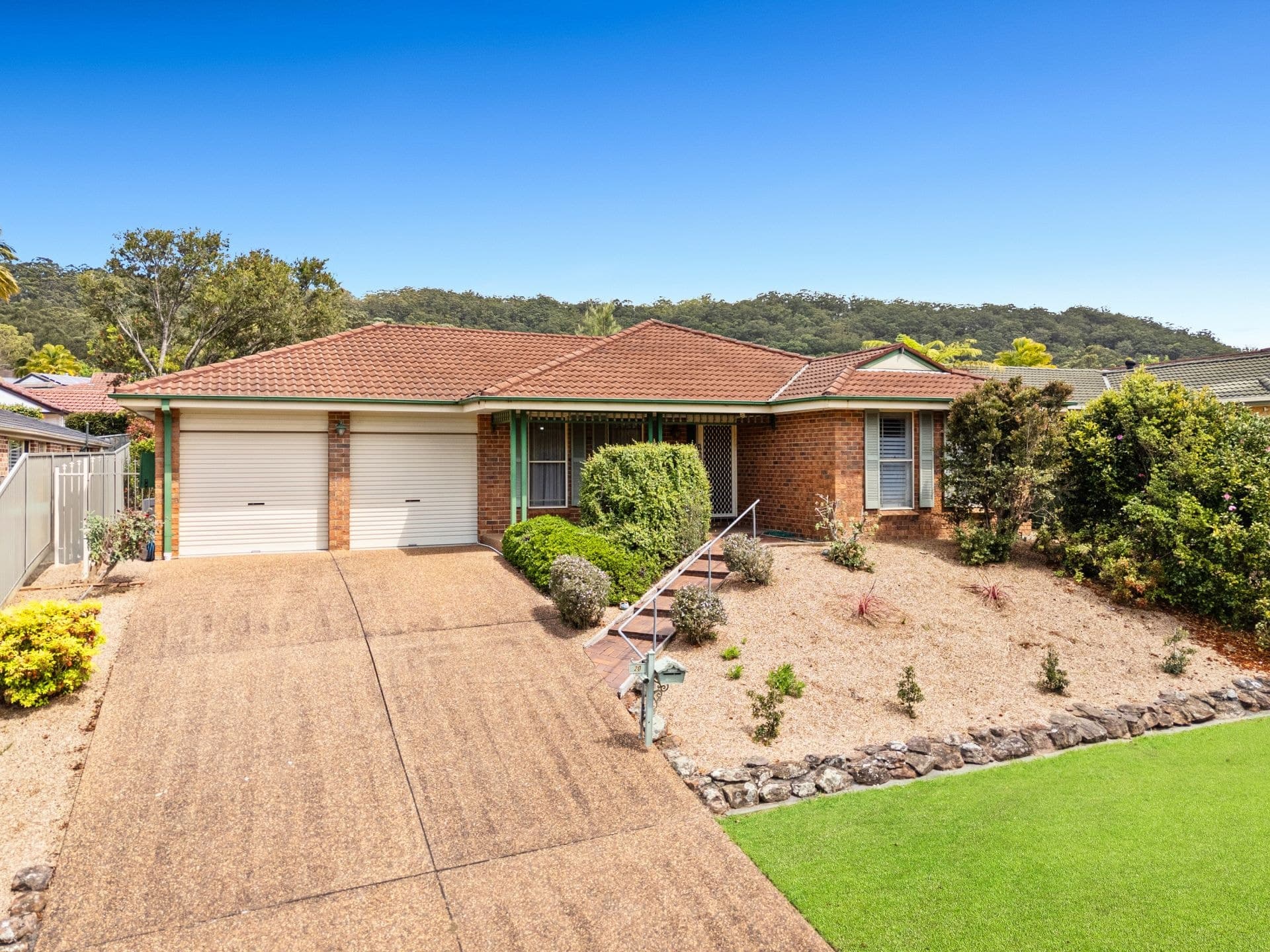 20 Greenvale Road Green Point NSW, Green Point - Image 1