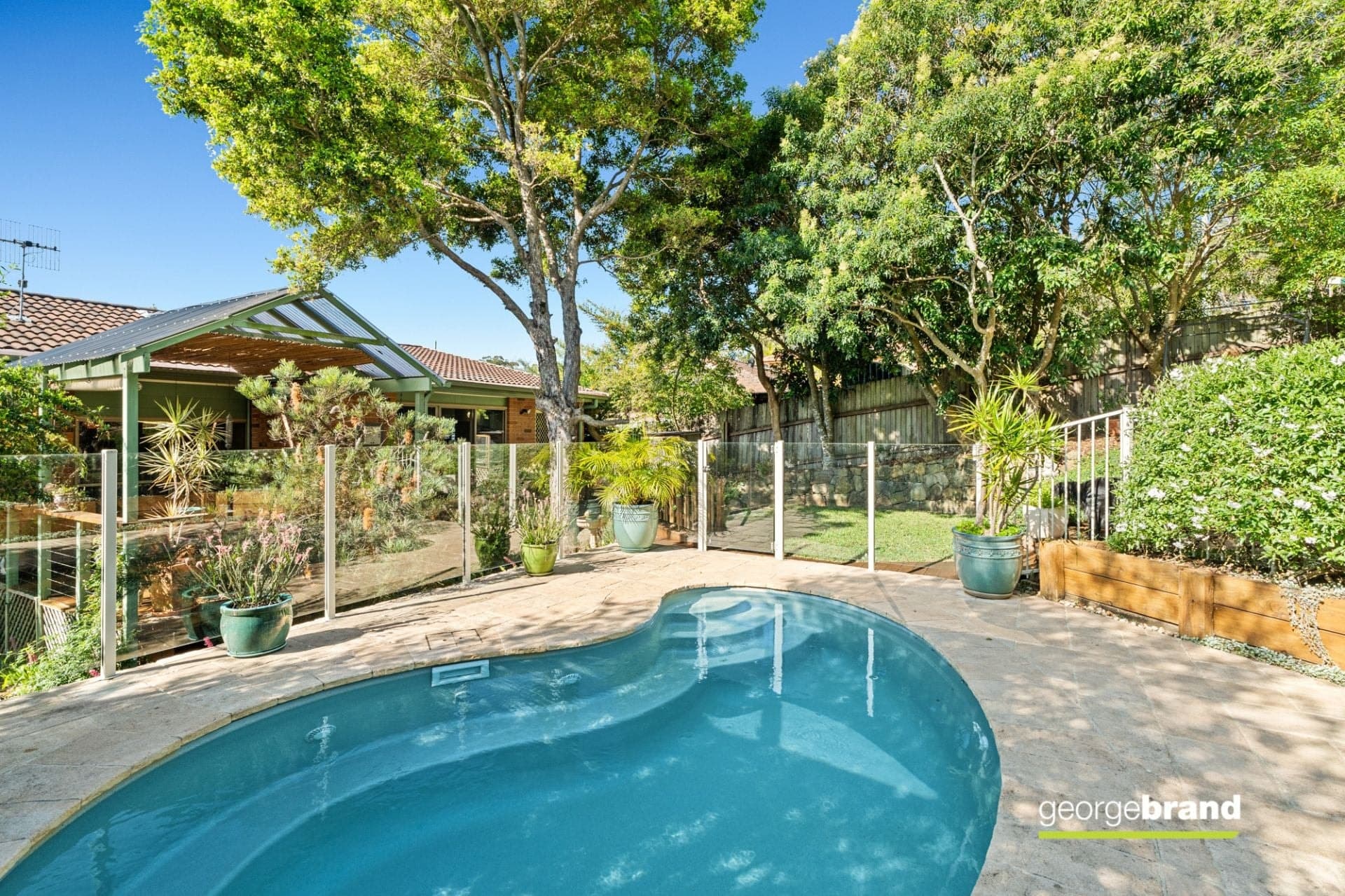 15 Cameron Crescent Kincumber NSW, Kincumber - Image 1