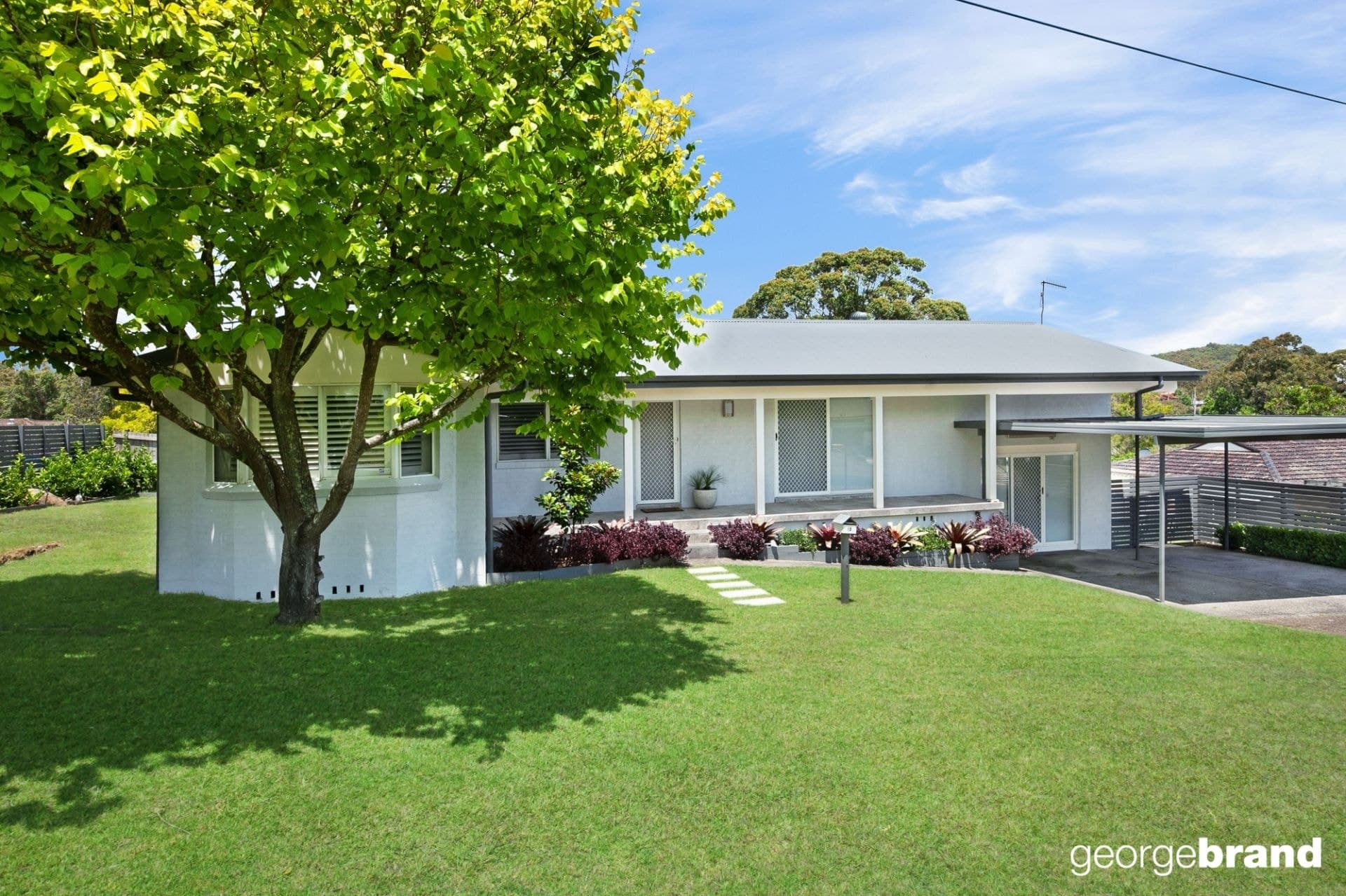 12 Oberton Street Kincumber NSW, Kincumber - Image 1