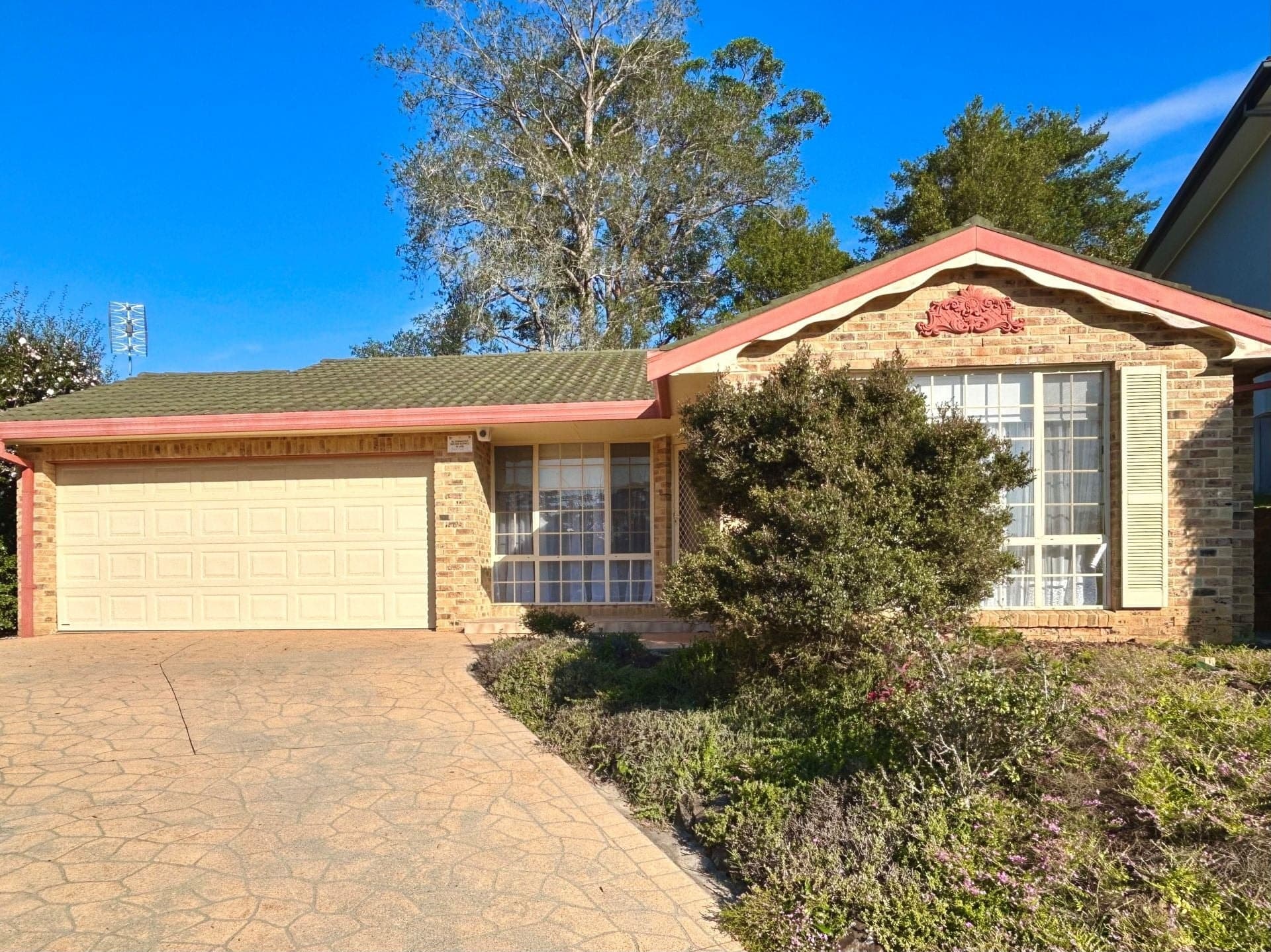 20 Rembrae Drive Green Point NSW, Green Point - Image 1