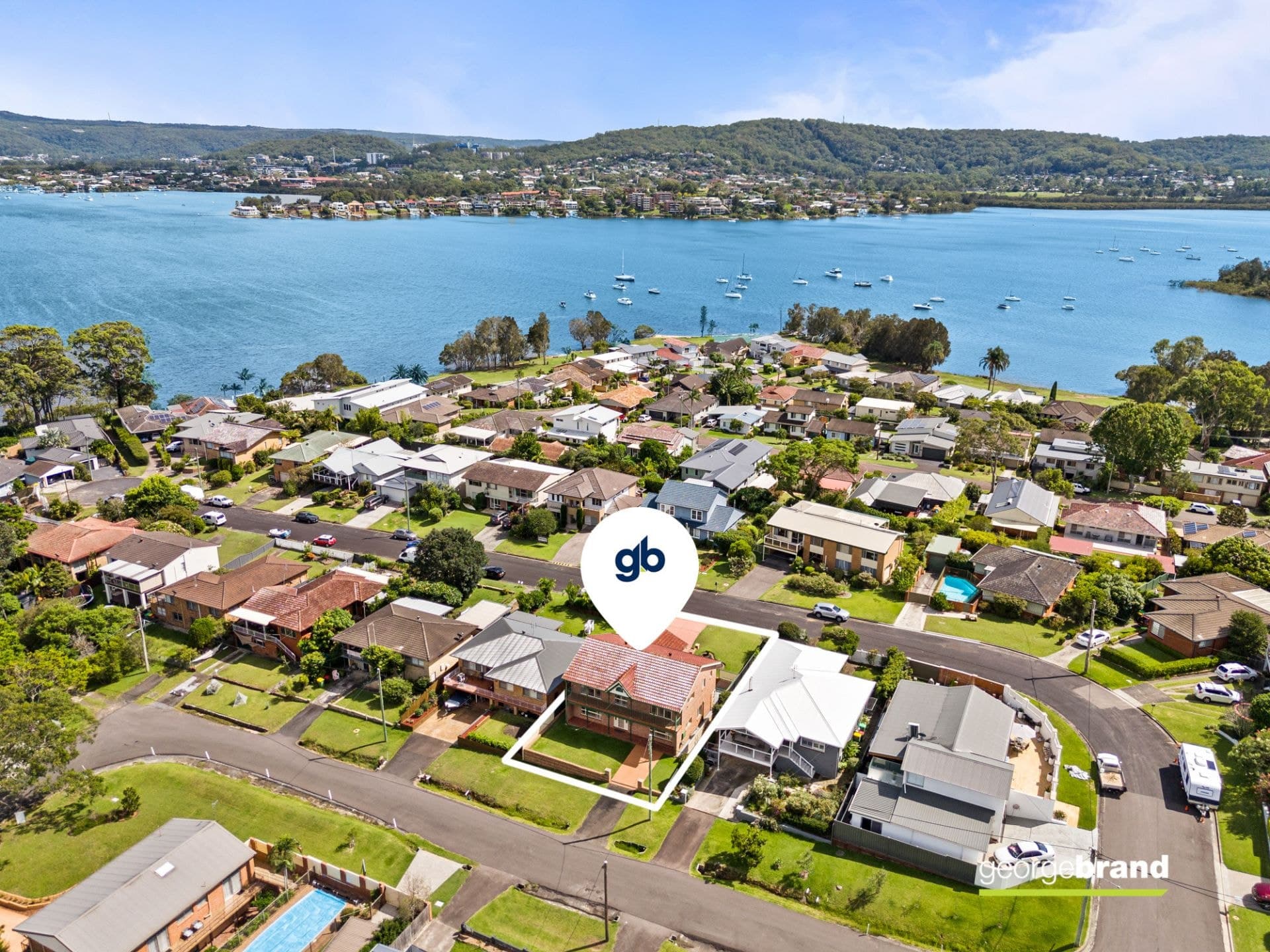 9 Edgewater Avenue Green Point NSW, Green Point - Thumbnail 2