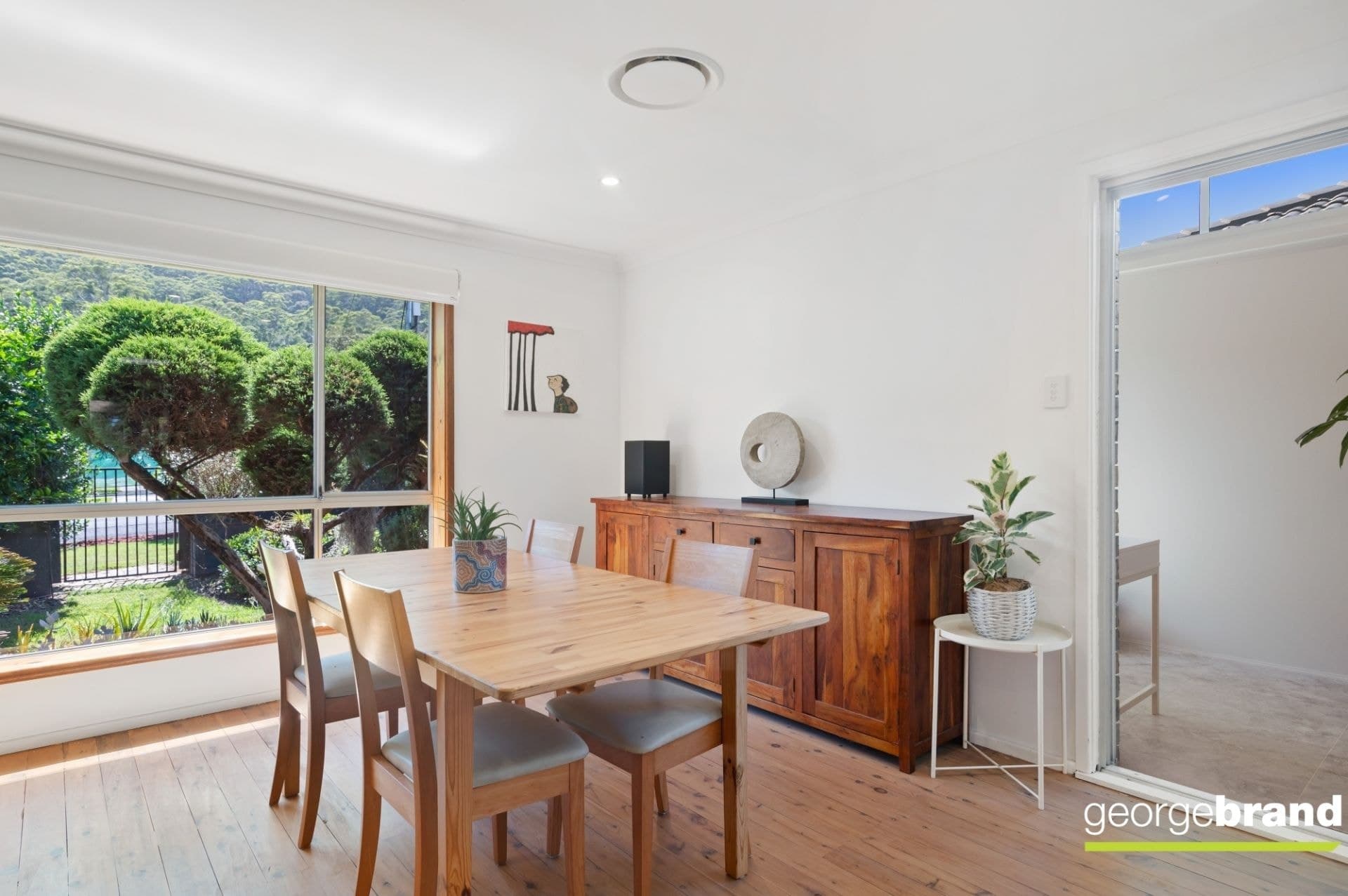 12 Arakoon Street KINCUMBER NSW, Kincumber - Thumbnail 4