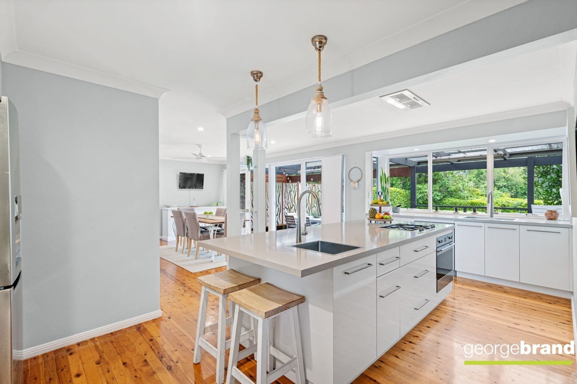 11 Melville Street KINCUMBER NSW, Kincumber - Thumbnail 7