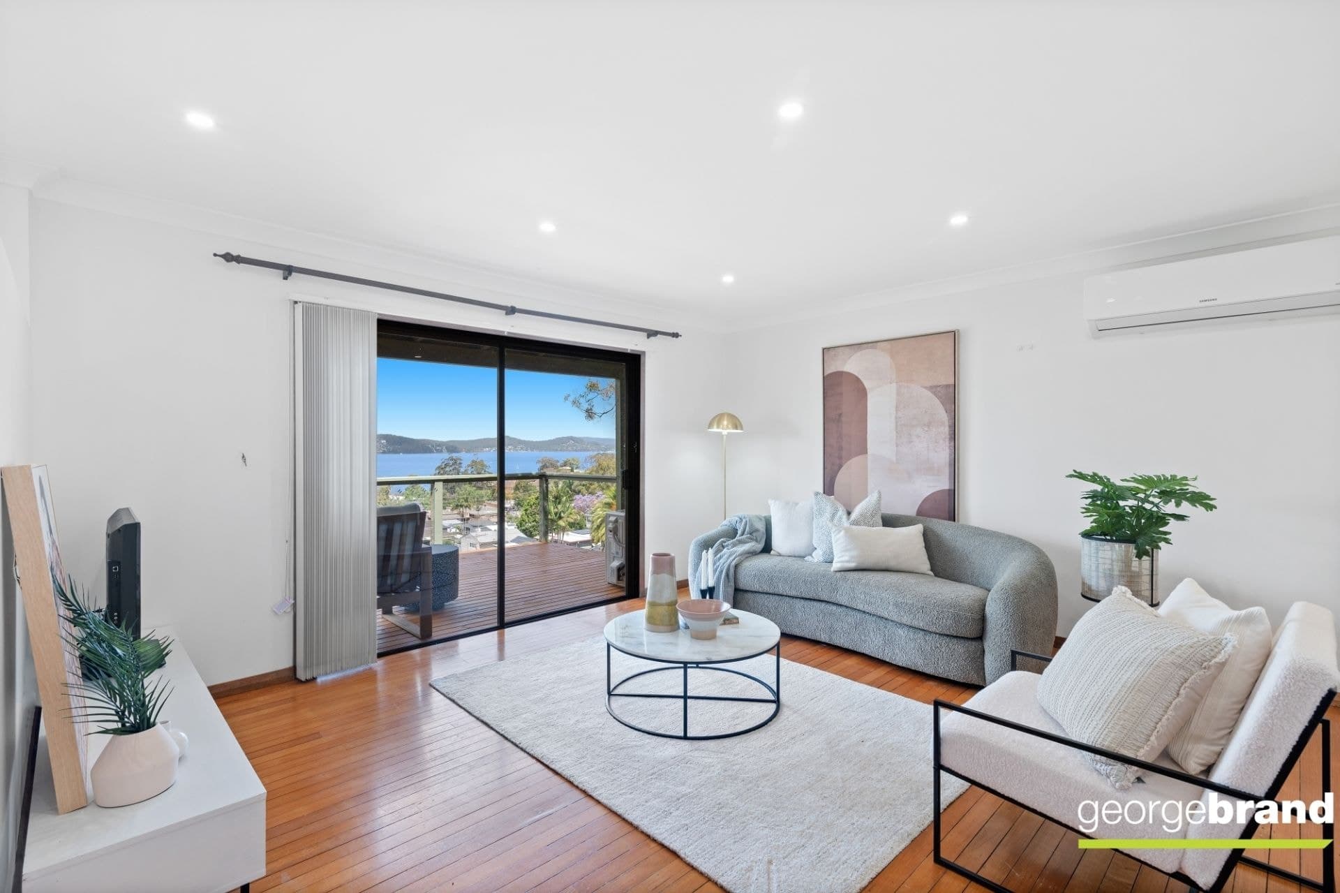 27 Hughes Street POINT CLARE NSW, Point Clare - Thumbnail 3