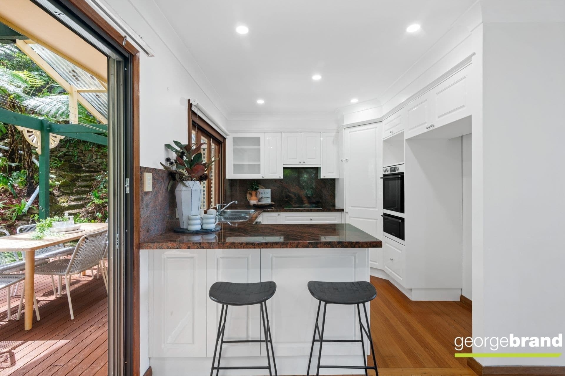 27 Hughes Street POINT CLARE NSW, Point Clare - Thumbnail 4
