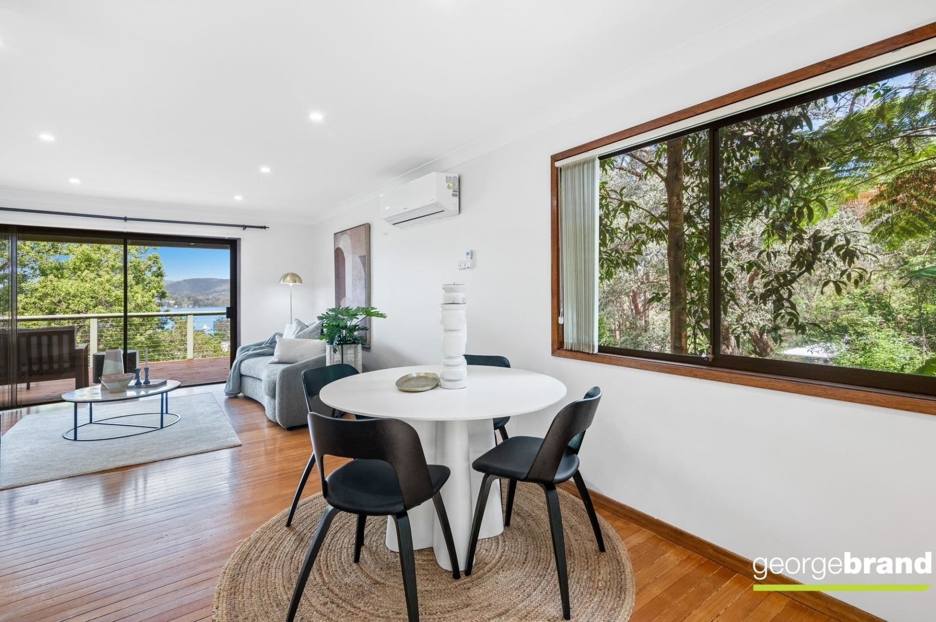 27 Hughes Street POINT CLARE NSW, Point Clare - Thumbnail 5