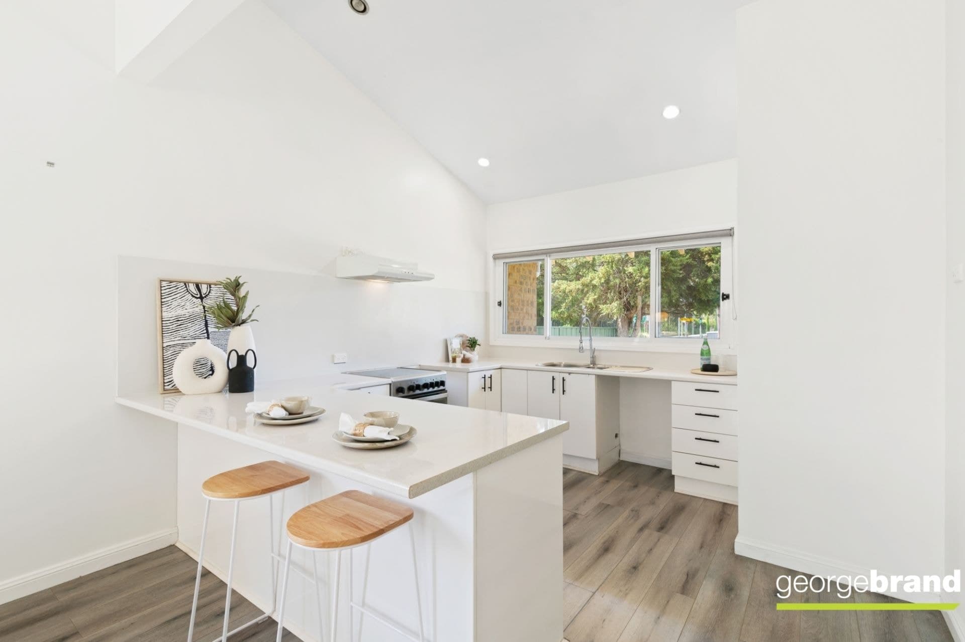 2 Sundowner Avenue KINCUMBER NSW, Kincumber - Thumbnail 5
