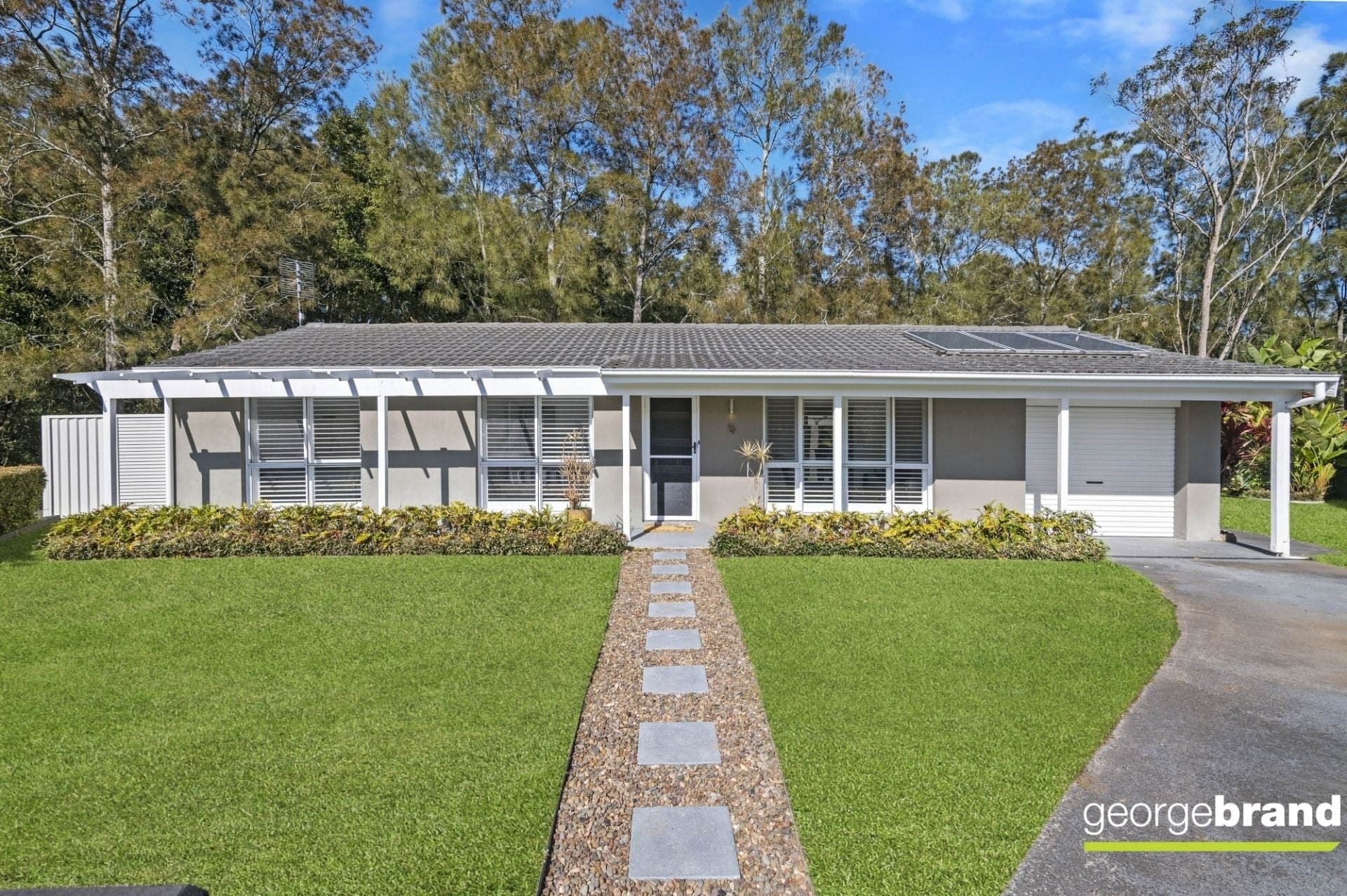 11 Booragal Close KINCUMBER NSW, Kincumber - Image 1