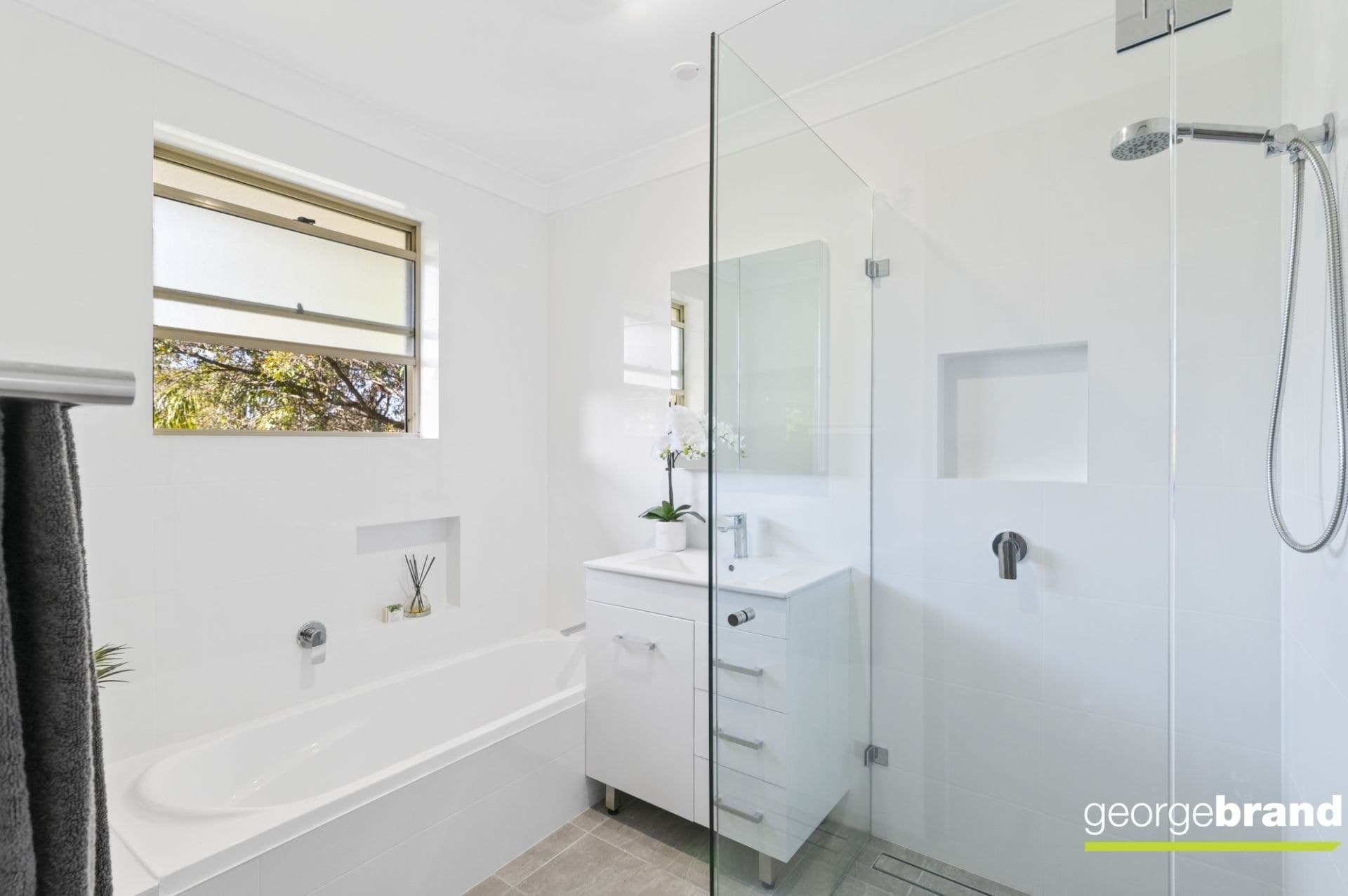 19 Howard Avenue GREEN POINT NSW, Green Point - Thumbnail 4